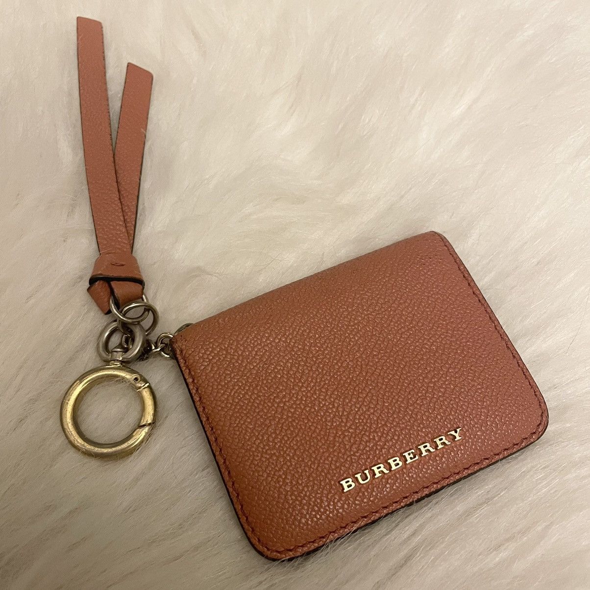 Burberry Burberry wallet with keychain detail Grailed