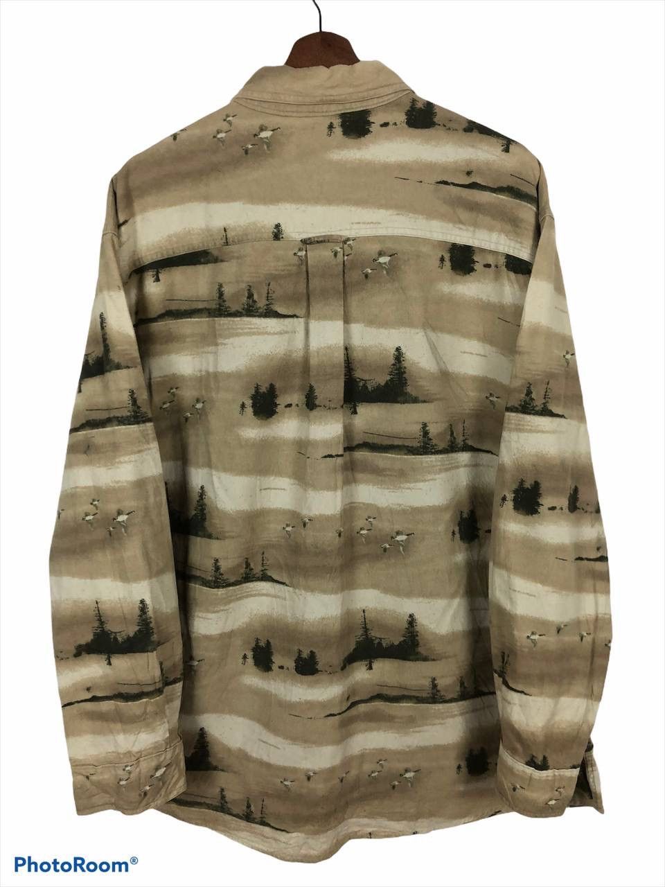 Woolrich Woolen Mills VINTAGE Woolrich Woolen SHIRT Forest Graffiti Size US XL / EU 56 / 4 - 2 Thumbnail