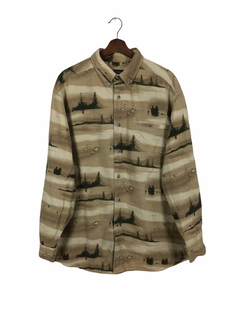 VINTAGE Woolrich Woolen SHIRT Forest Graffiti