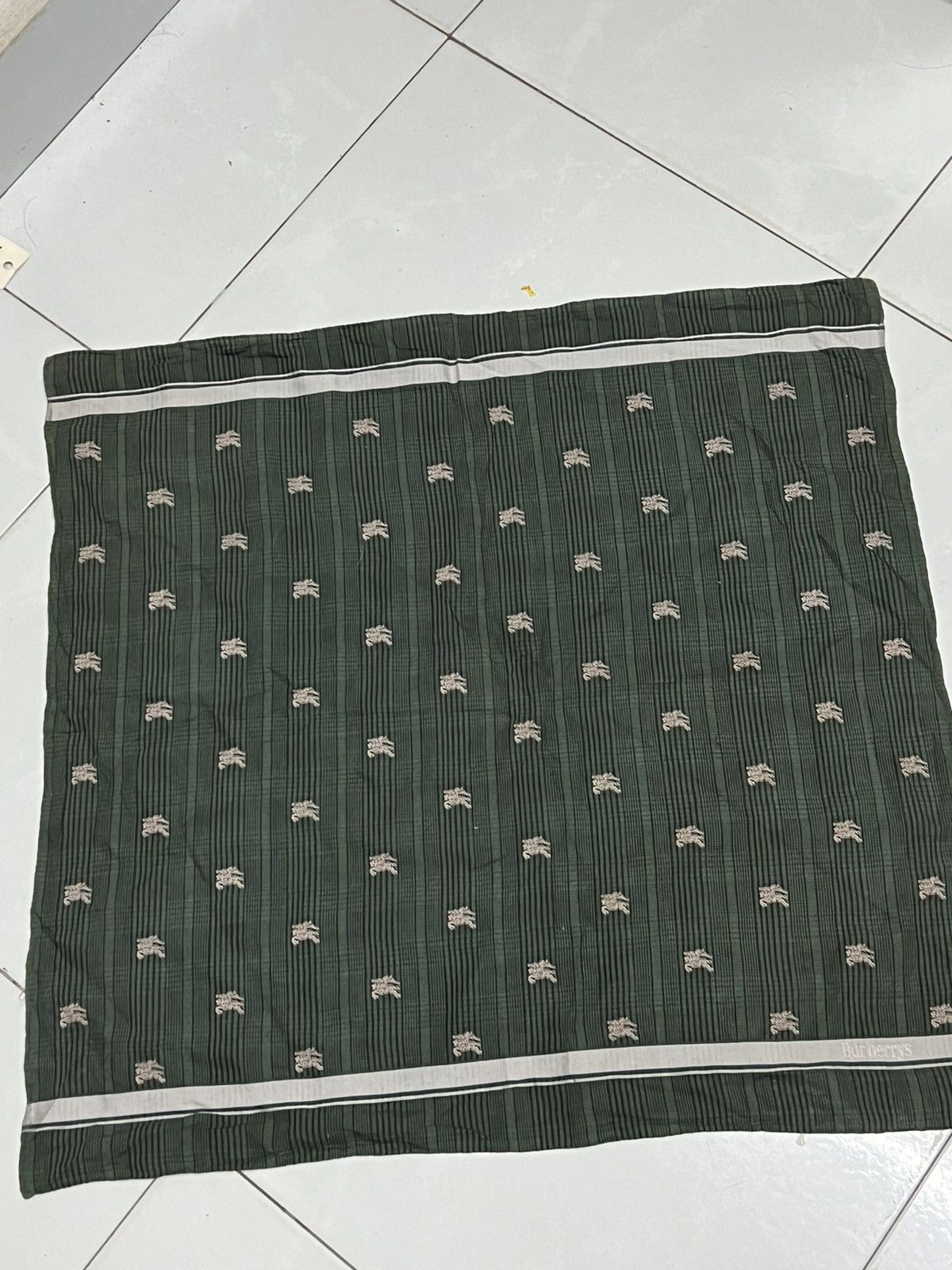 Burberry Burberry London handkerchief Size ONE SIZE - 2 Thumbnail