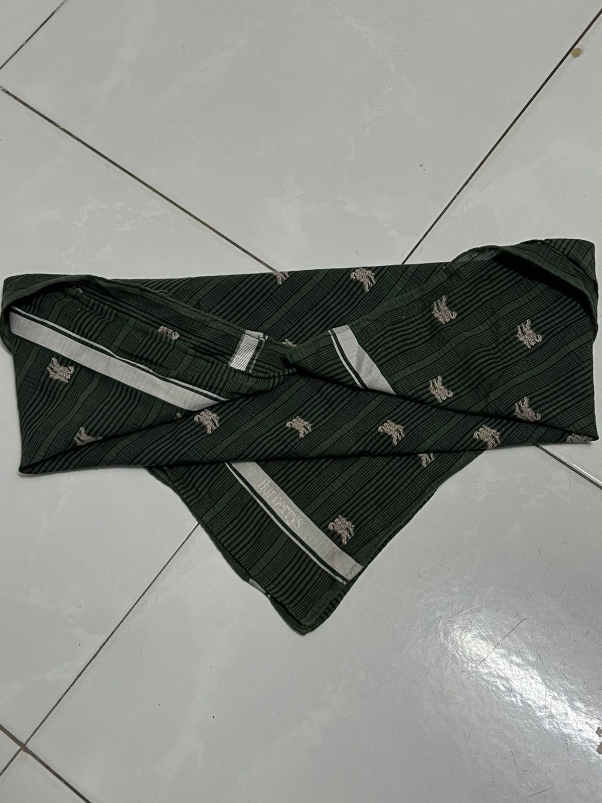 Burberry Burberry London handkerchief Size ONE SIZE - 3 Thumbnail