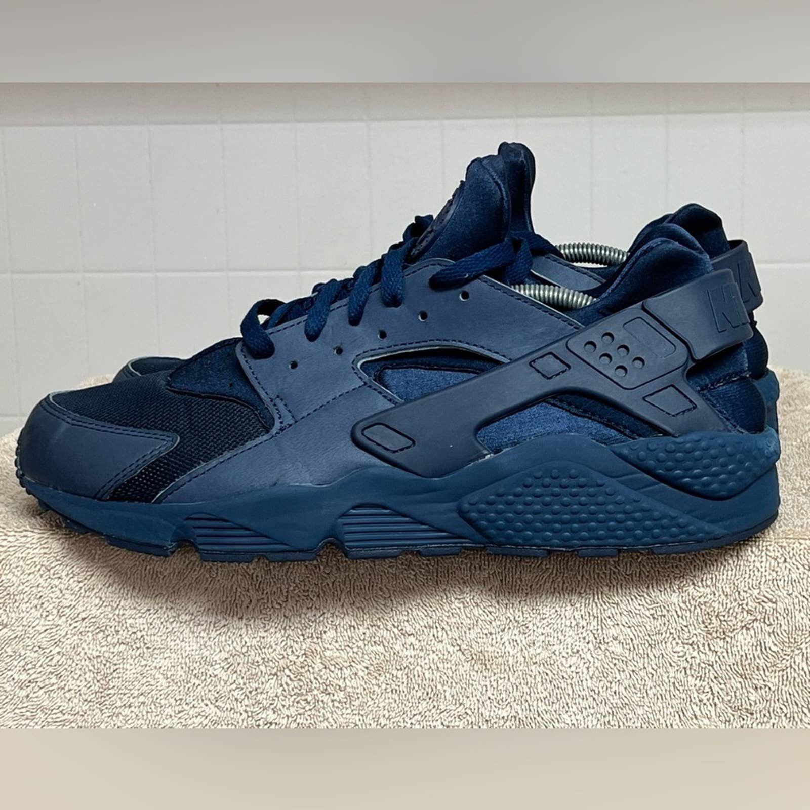Nike Air Huarache Midnight Navy 2015 Mens SIZE 13 CLEAN