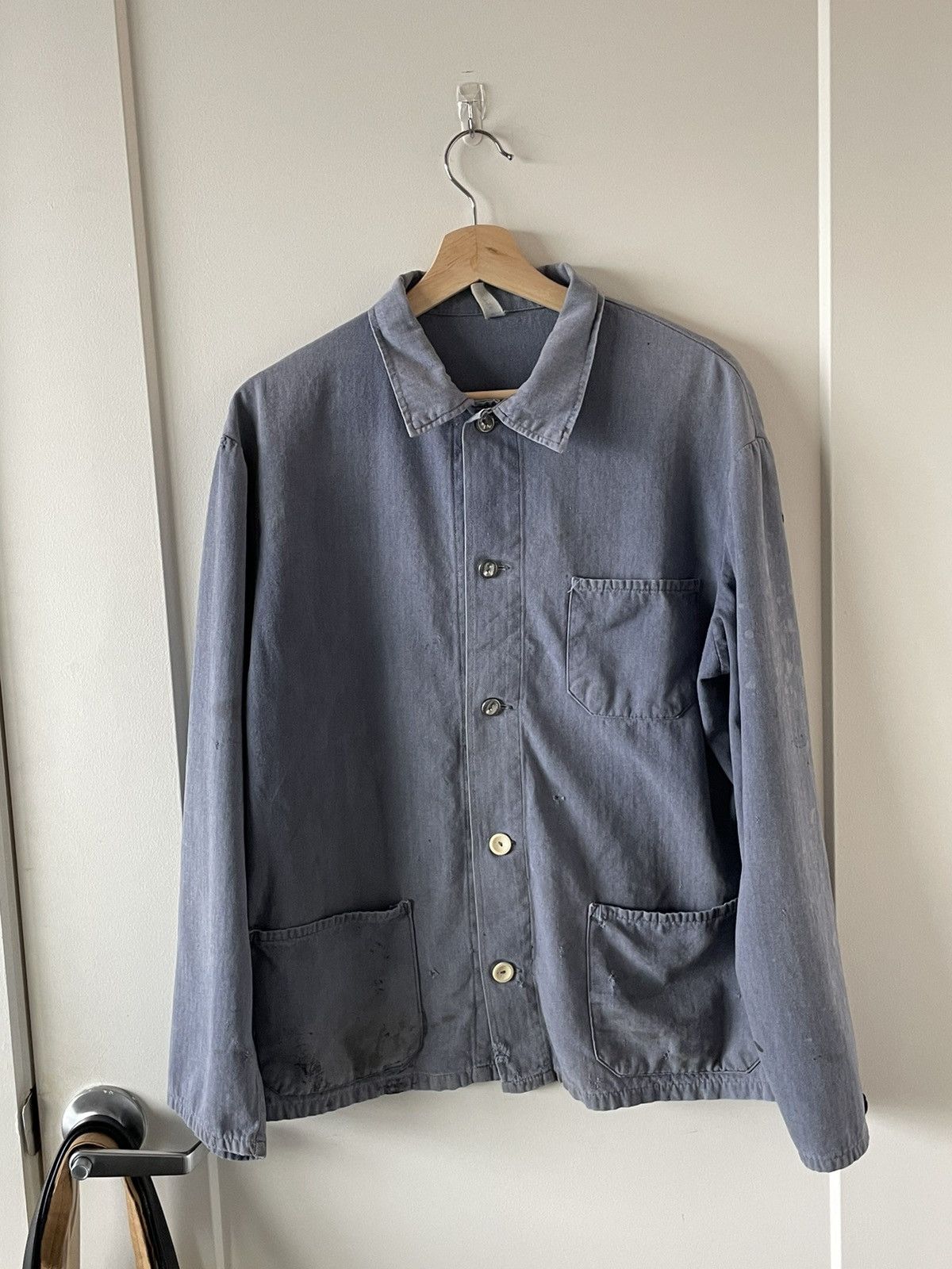 Vintage 1960’s Aged Herringbone Twill French Work Jacket Size US L / EU 52-54 / 3 - 1 Thumbnail