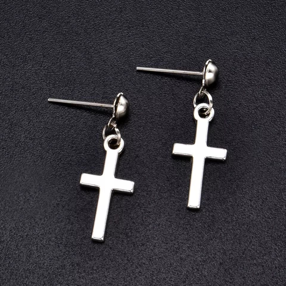 Jewelry Silver Cross Earrings Size ONE SIZE - 1 Thumbnail