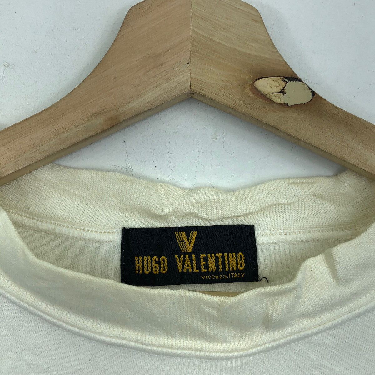 Other Vintage HUGO VALENTINO ITALY All Over Stripes Sweatshirts Size US L / EU 52-54 / 3 - 5 Thumbnail