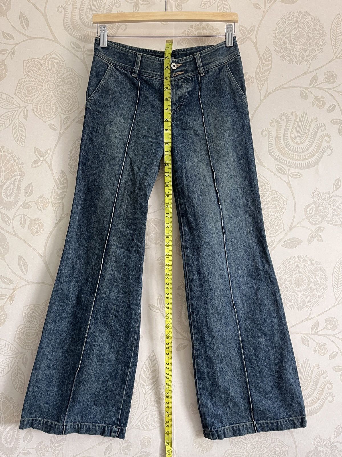 Jil Stuart Jill Stuart Flare Boot Cut Classic Denim Jeans Size 28" / US 6 / IT 42 - 2 Thumbnail