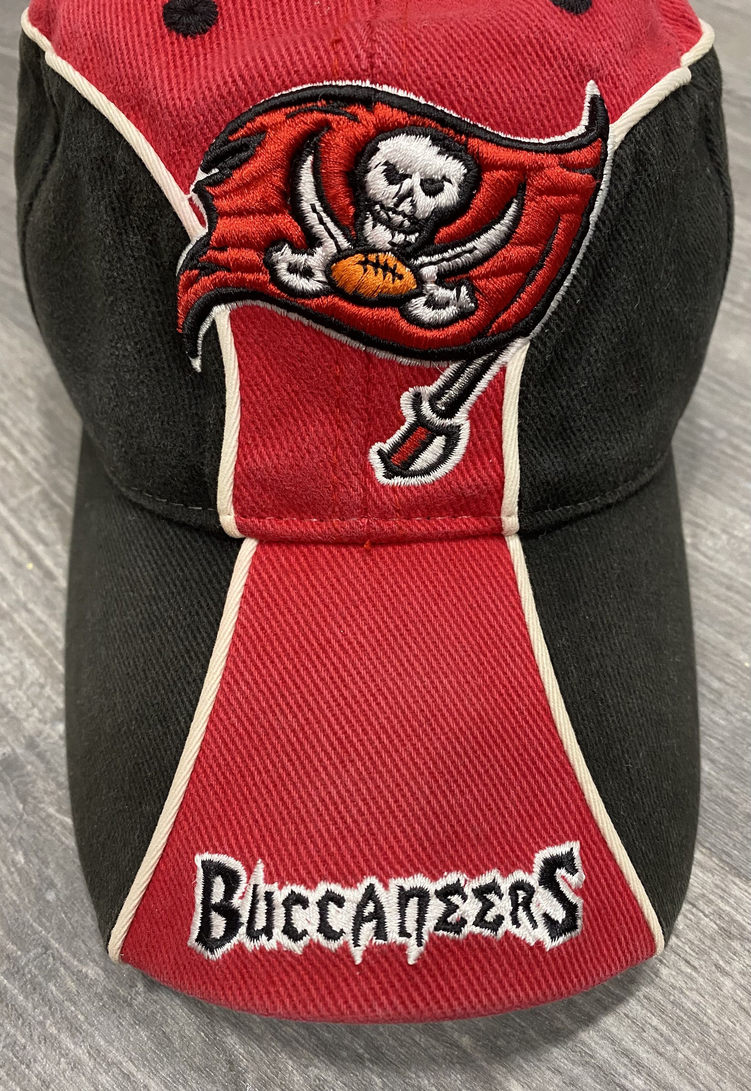 NFL Buccaneers Tampa Bay Vintage Cap Hat NFL Size ONE SIZE - 3 Thumbnail