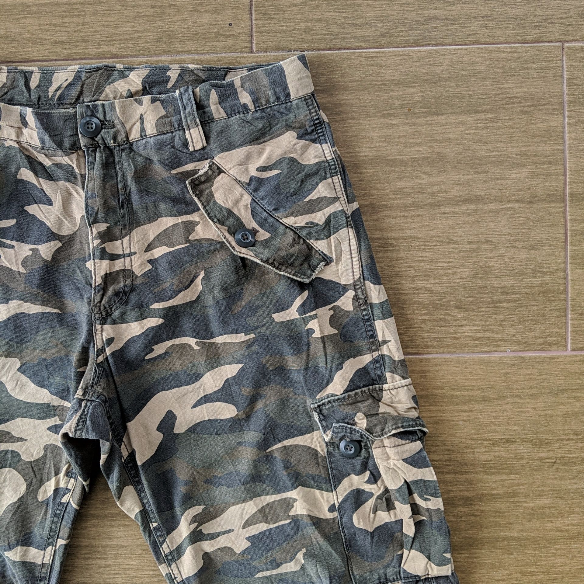 Japanese Brand W34 Vintage Takeo Kikuchi Camo Tactical Cargo Pants Size US 34 / EU 50 - 4 Thumbnail