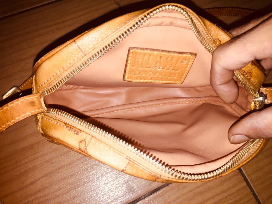 Alviero Martini Sling Bag Grailed