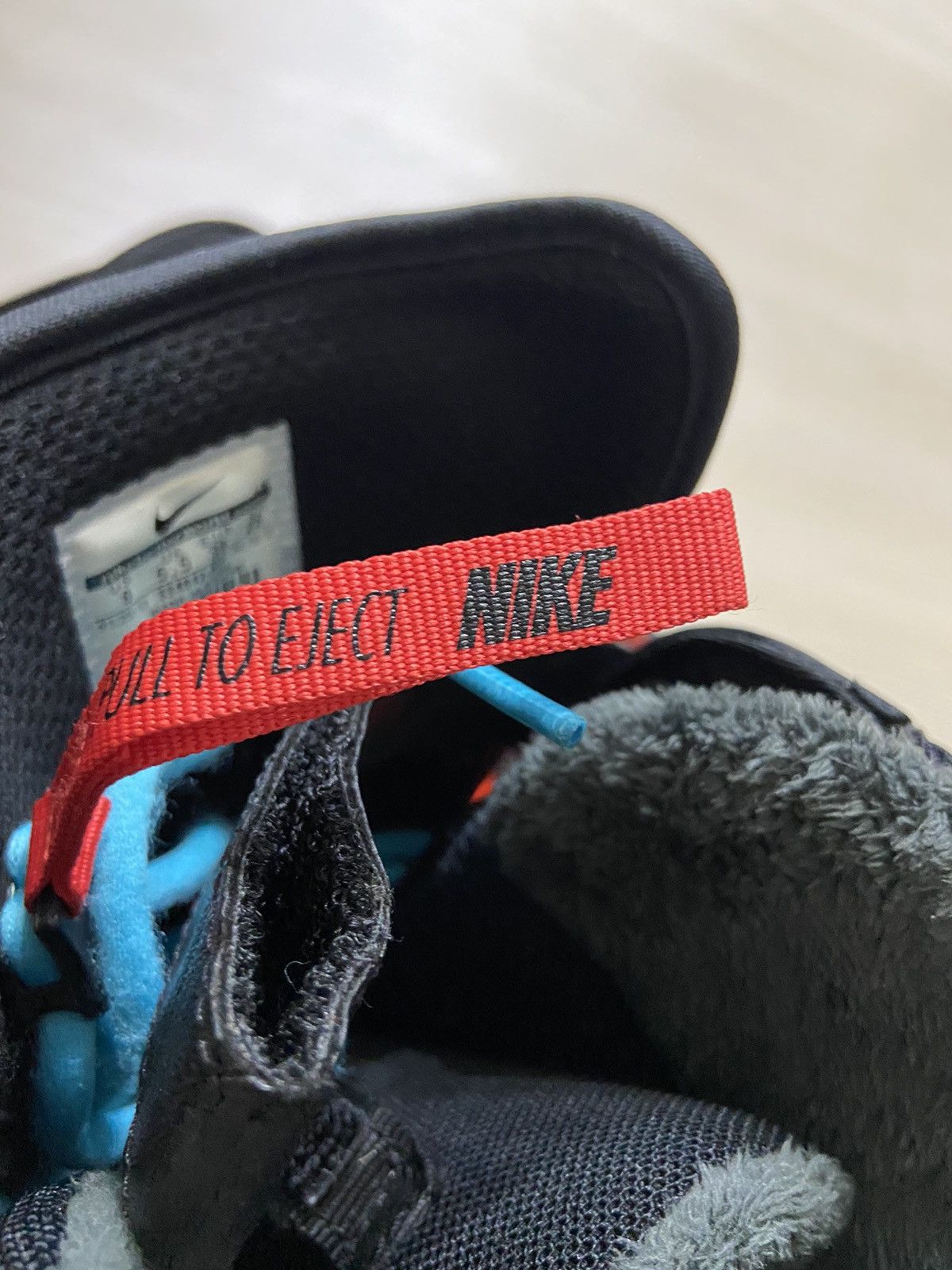 Nike 39 Nike Zoom Force All Black Ski snowboard Boots Size US 6 / EU 39 - 6 Thumbnail