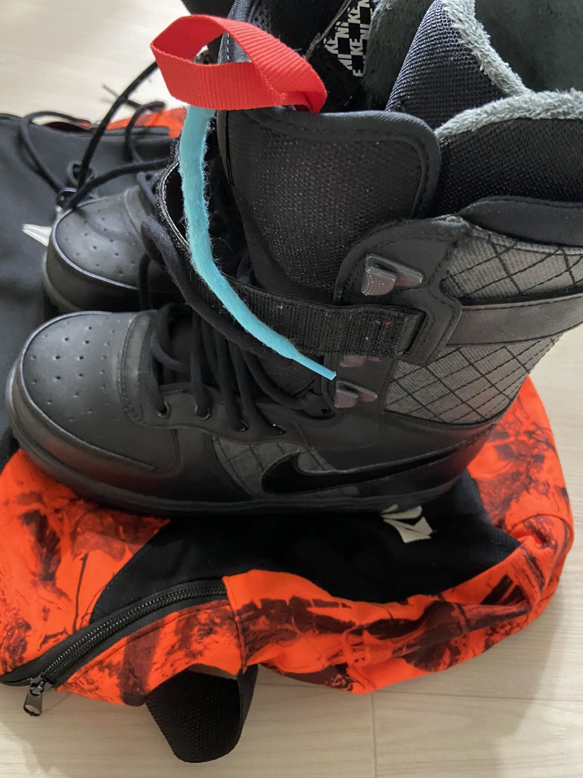 Nike 39 Nike Zoom Force All Black Ski snowboard Boots Size US 6 / EU 39 - 3 Thumbnail