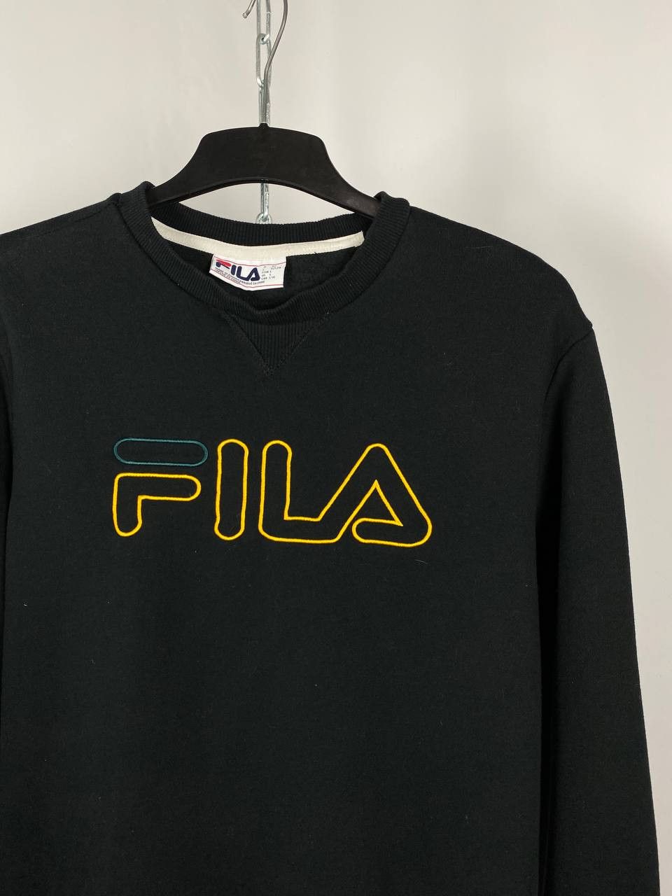Fila FILA vintage big logo black sweatshirt size L Size US L / EU 52-54 / 3 - 3 Thumbnail