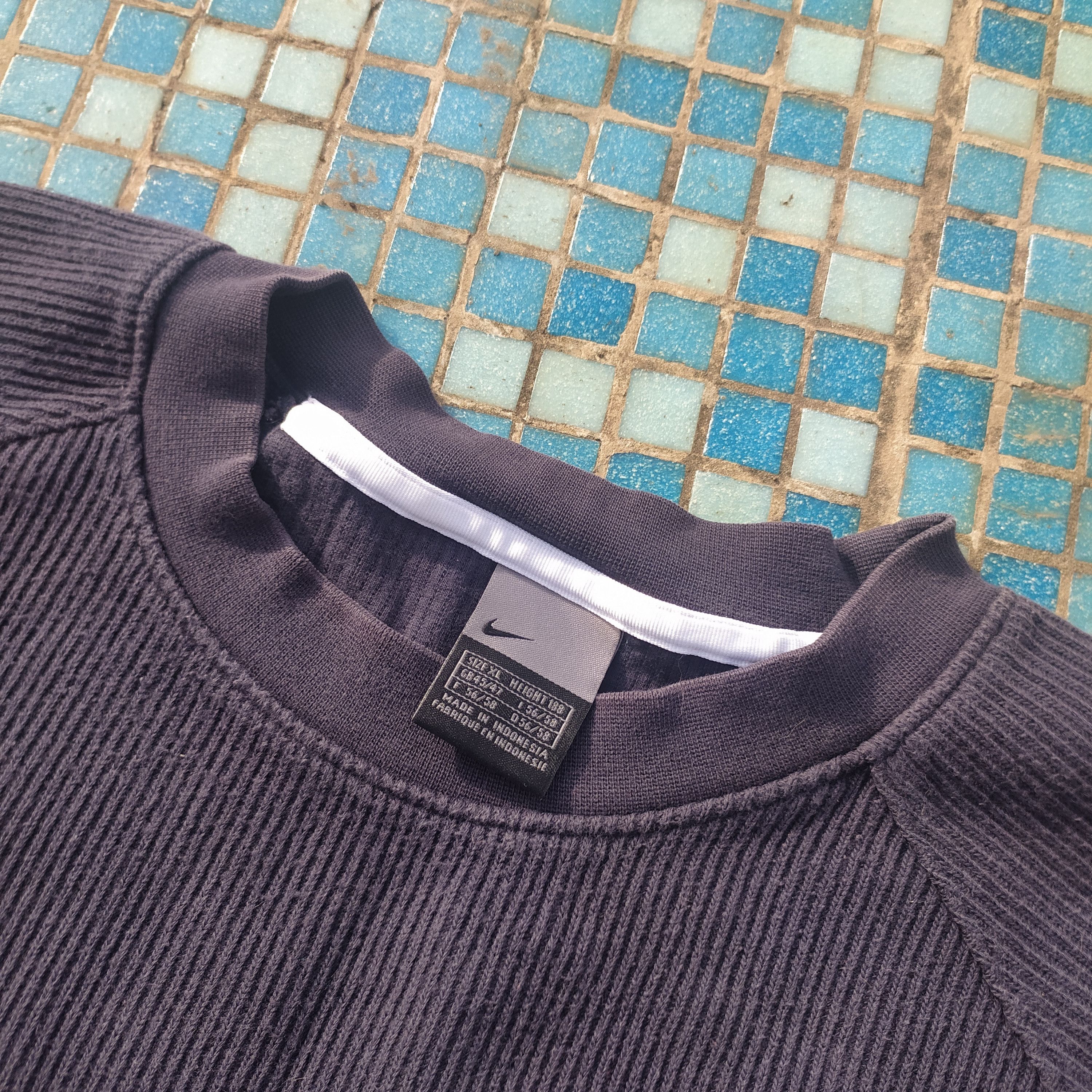 Nike × Vintage Vintage Nike 90s swoosh logo sweatshirt Size US XL / EU 56 / 4 - 6 Thumbnail