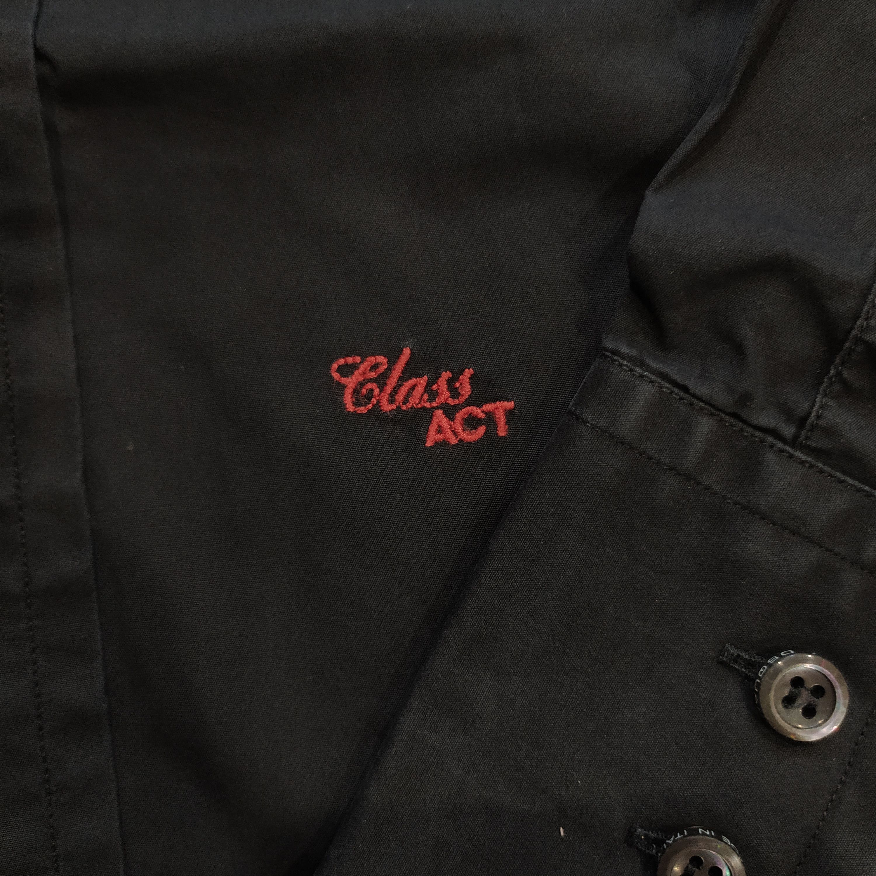 Dsquared2 × Vintage Vintage Dsquared2 Luxury Class Act logo Total Black shirt Size US M / EU 48-50 / 2 - 6 Thumbnail