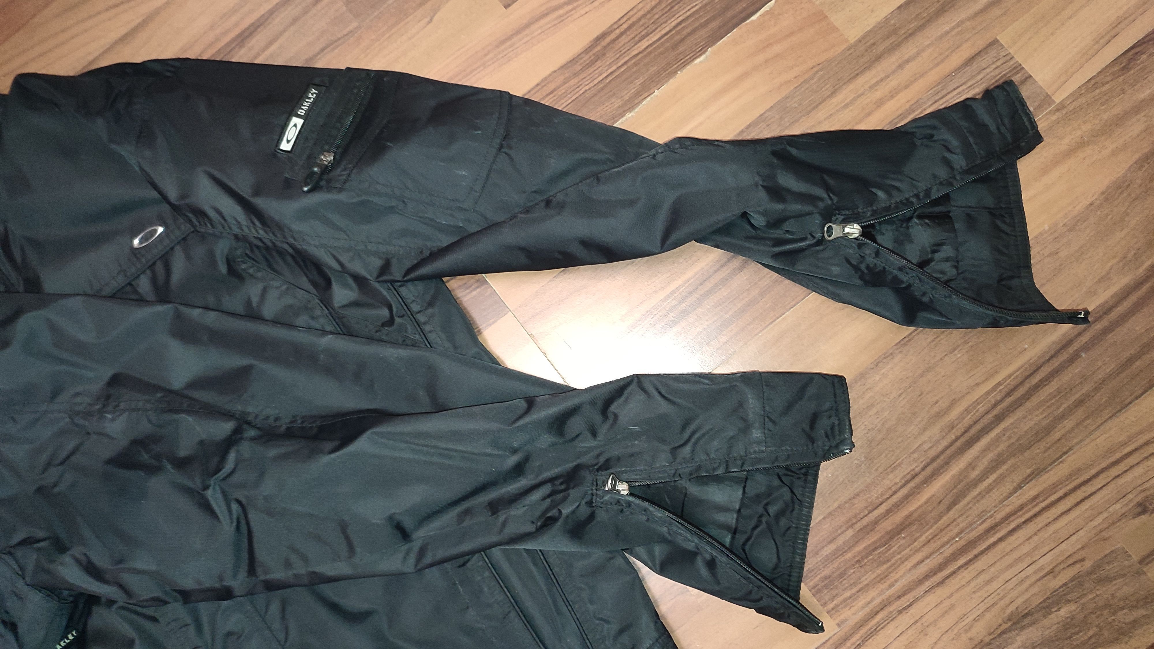 Oakley Vintage Oakley jacket black XL size Size US L / EU 52-54 / 3 - 7 Thumbnail