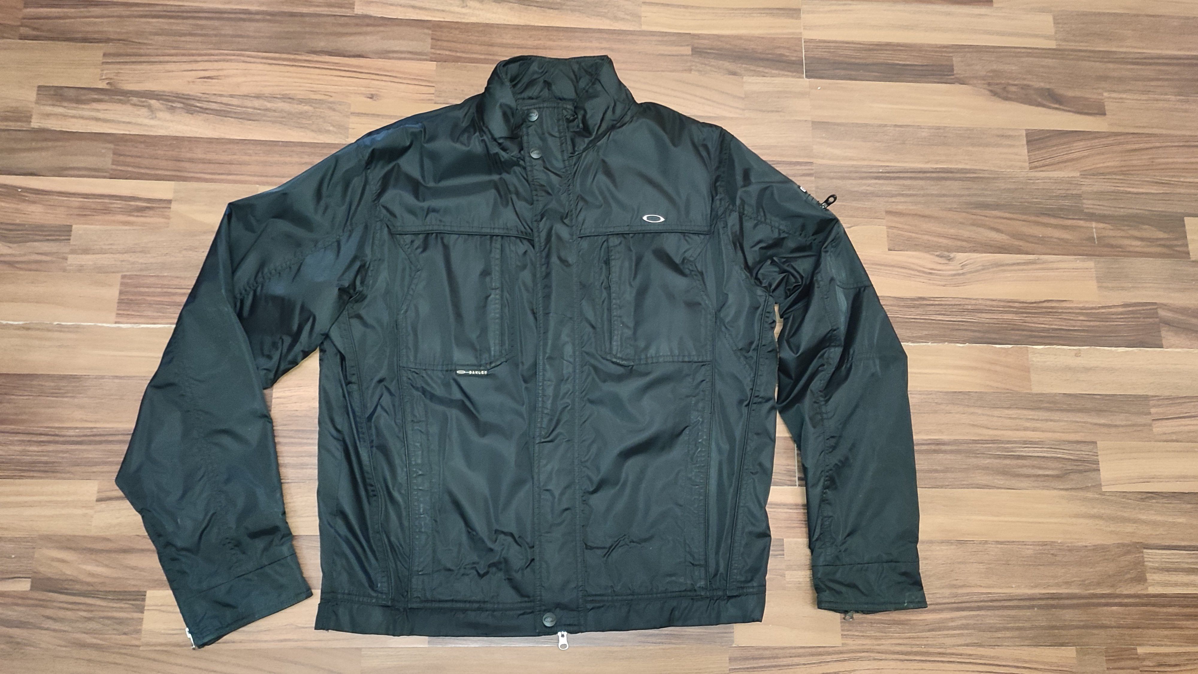 Oakley Vintage Oakley jacket black XL size Size US L / EU 52-54 / 3 - 1 Thumbnail