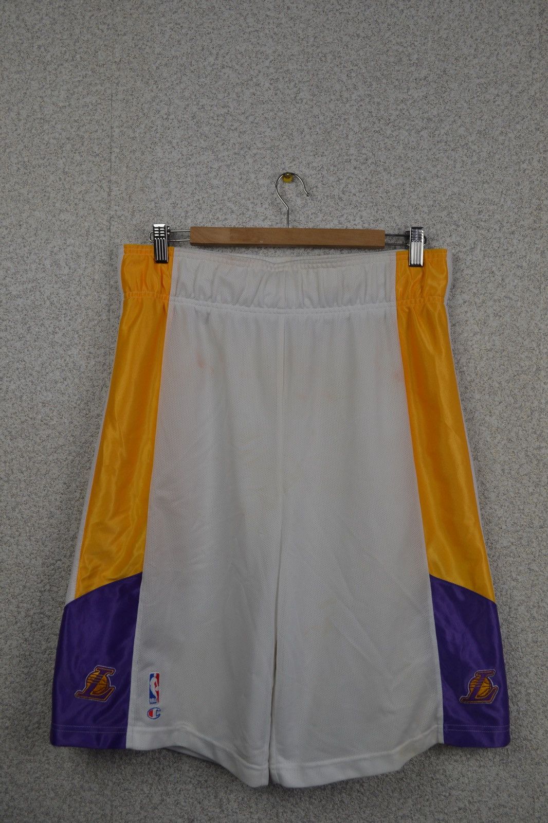 Champion Vintage LA LOS Angeles Lakers shorts champion NBA basketball Size US 32 / EU 48 - 1 Thumbnail