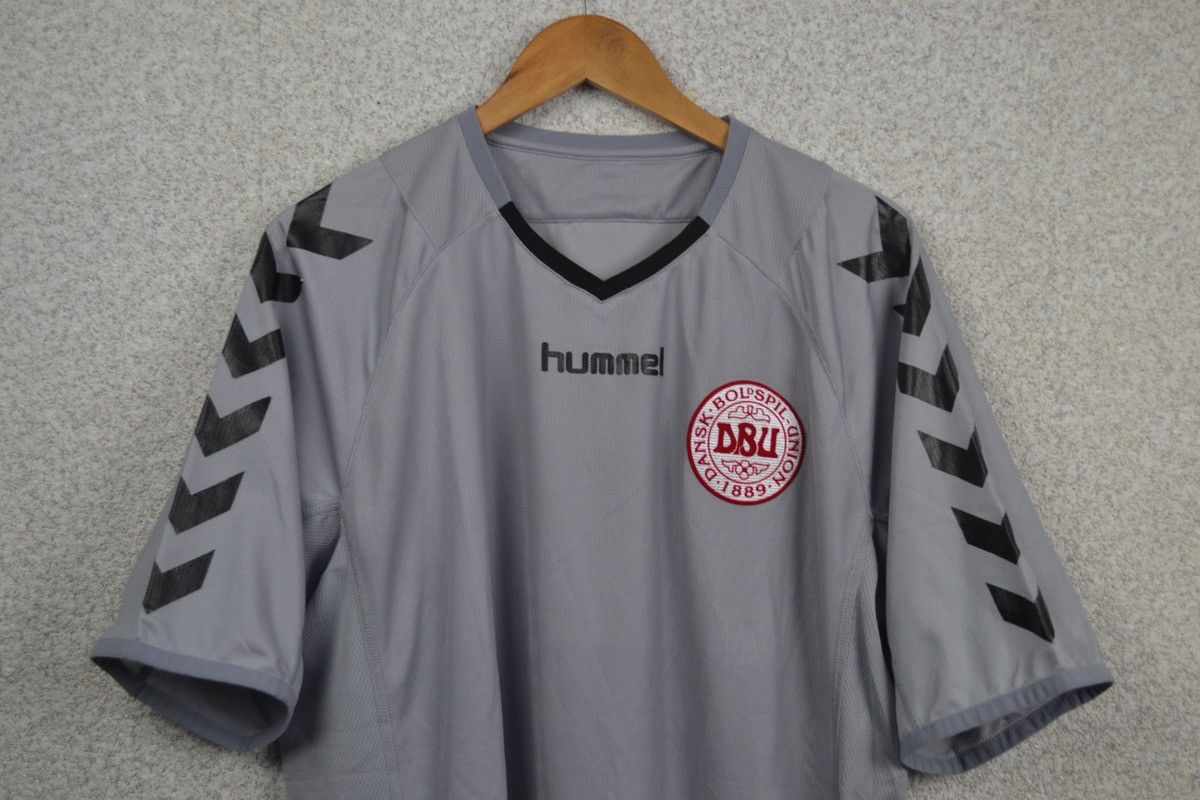 Hummel DENMARK NATIONAL TEAM TRAINING SHIRT HUMMEL JERSEY 2017 2018 Size US XXL / EU 58 / 5 - 3 Thumbnail