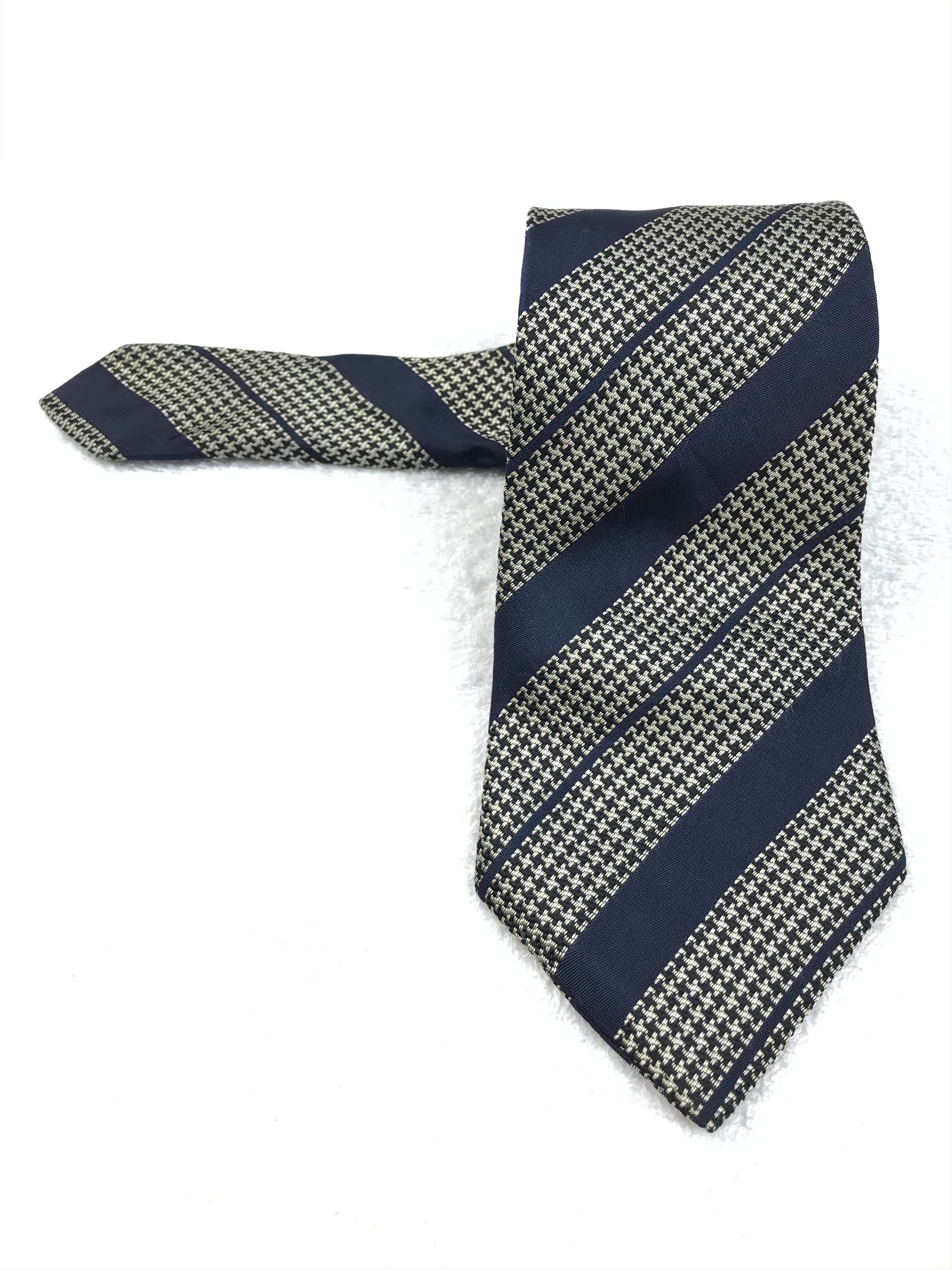 Vintage Comme des Garcons Homme Deux Neck tie Pure Silk