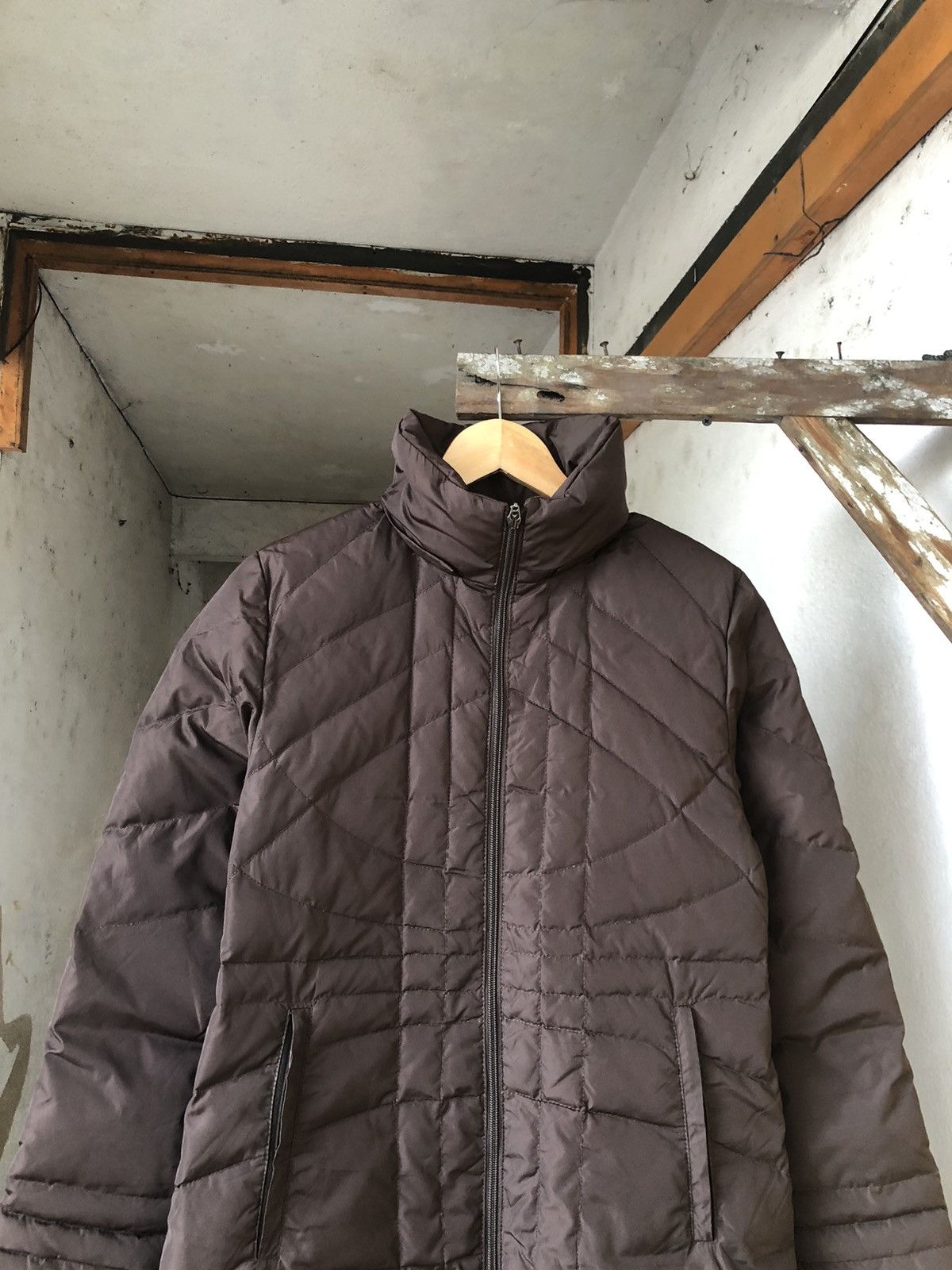 Moncler Vintage Moncler Brown Down Long Jacket Size XXS / US 00 / IT 34 - 6 Thumbnail