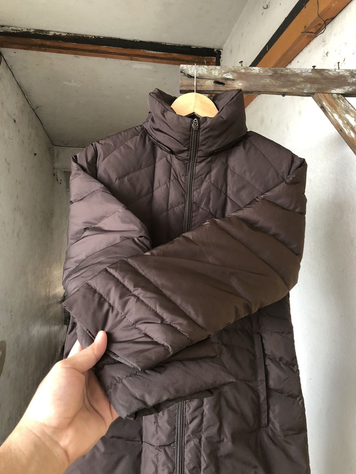 Moncler Vintage Moncler Brown Down Long Jacket Size XXS / US 00 / IT 34 - 18 Thumbnail
