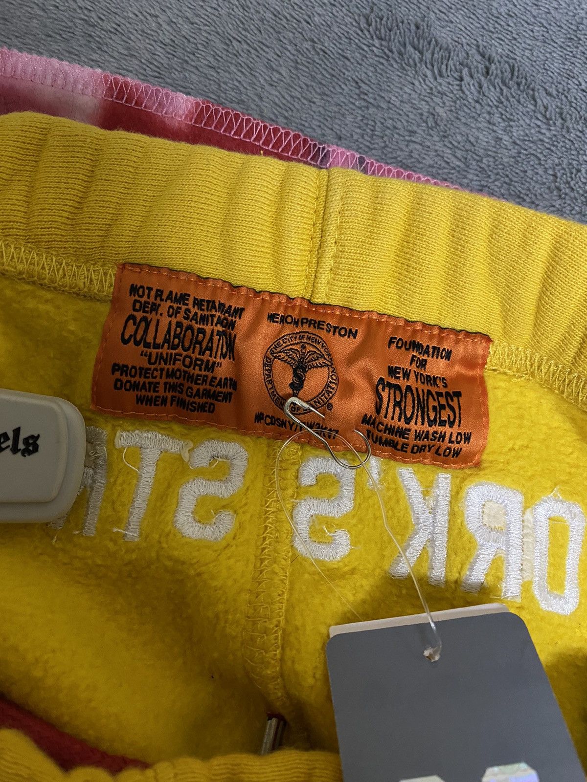 Heron Preston Heron Preston x DSNY Sweatpants Size US 30 / EU 46 - 6 Thumbnail