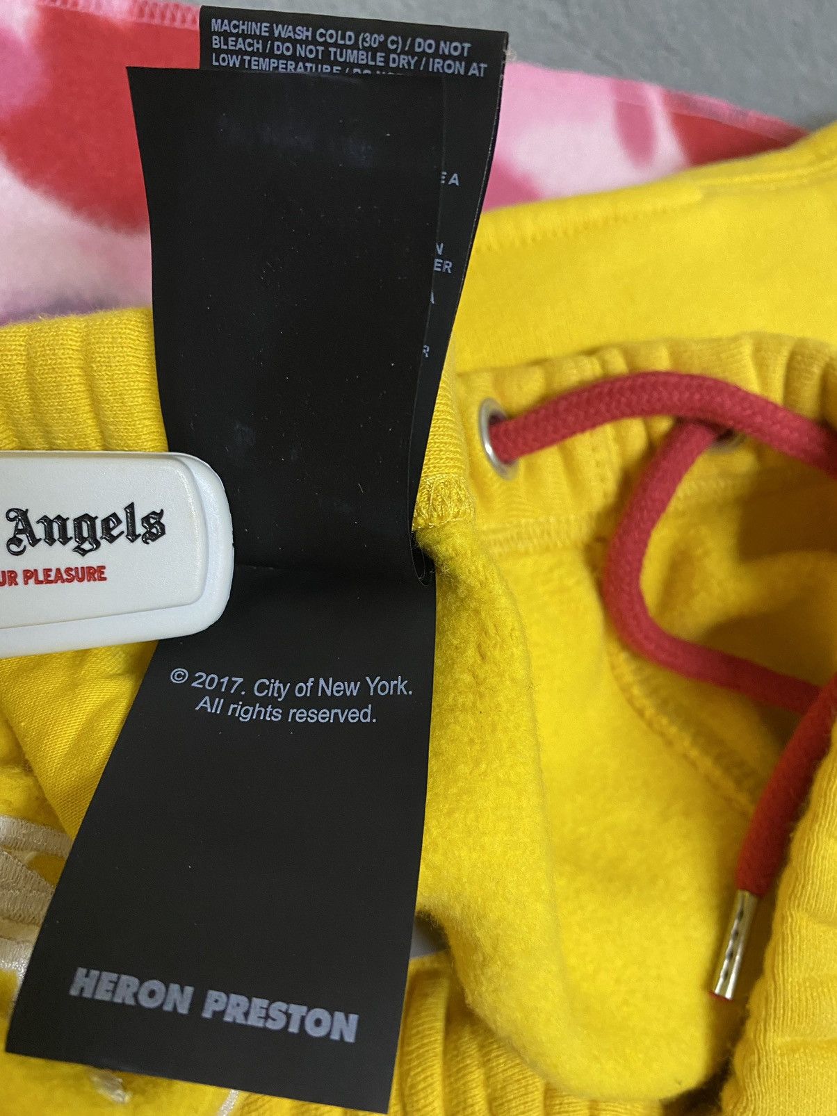 Heron Preston Heron Preston x DSNY Sweatpants Size US 30 / EU 46 - 9 Thumbnail
