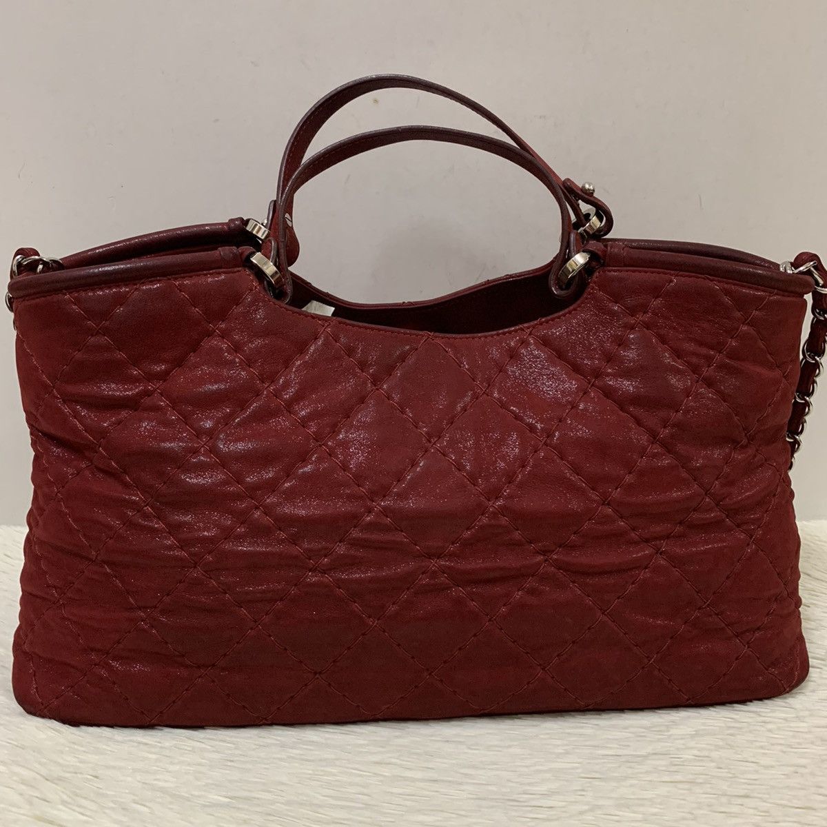 Chanel CHANEL Red Quilted CC Logo Two Way Bag Chain SHW Size ONE SIZE - 4 Thumbnail