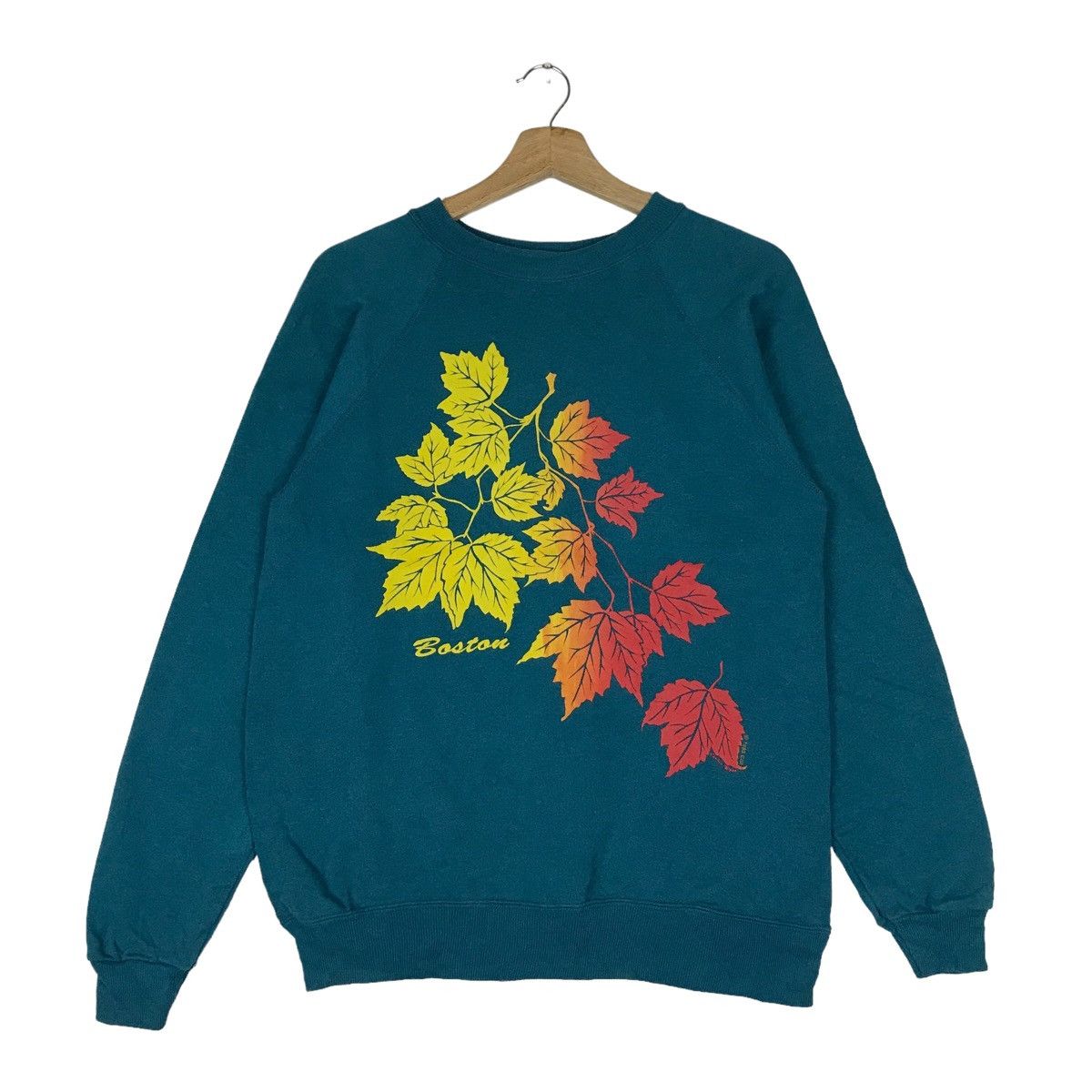 Vintage Hanes Activewear Floral Boston Pullover Jumper