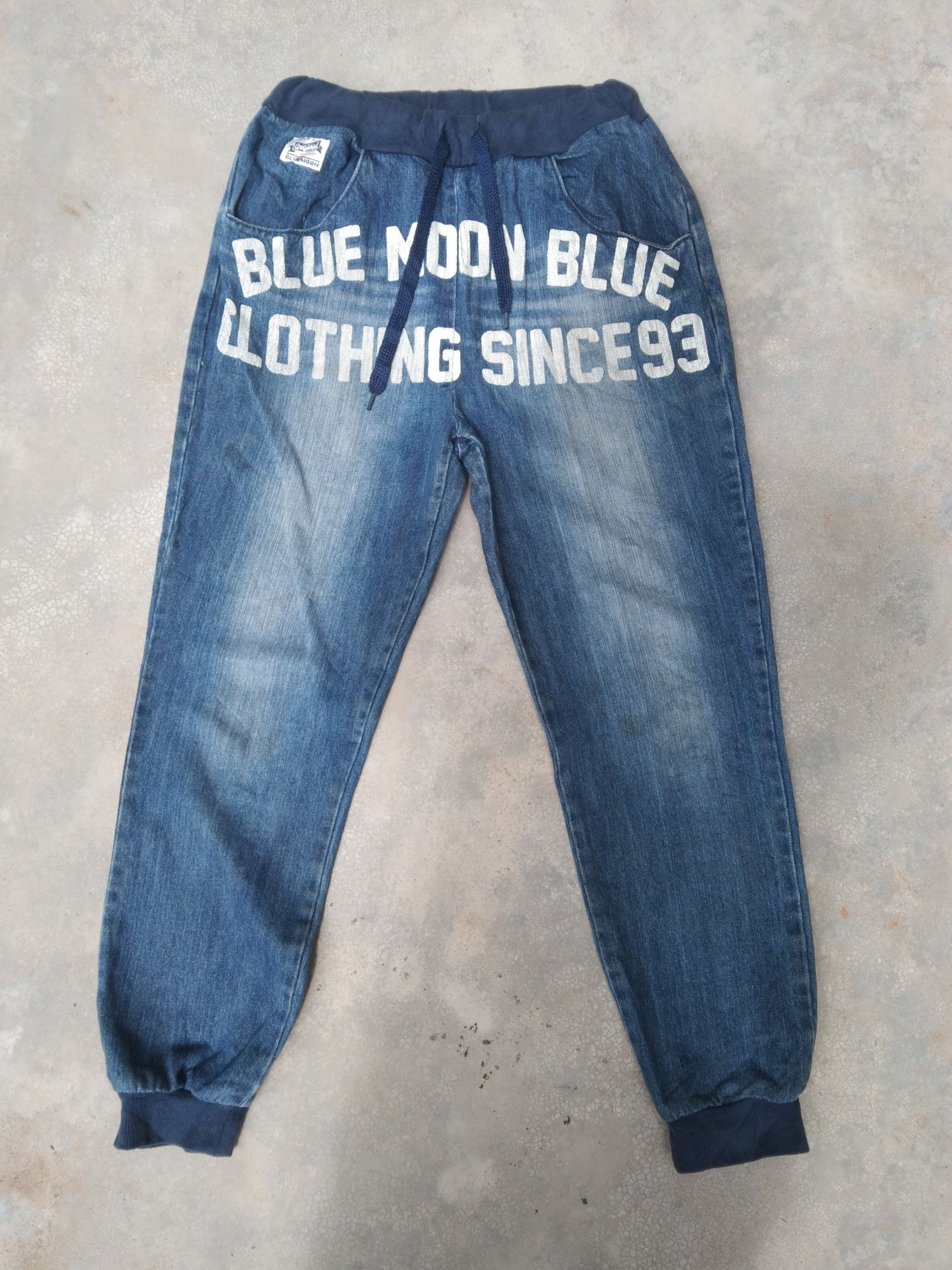 Japanese Brand Vintage Retro Japanese Brand Blue Moon Blue Sweat Pants Size US 28 / EU 44 - 1 Thumbnail