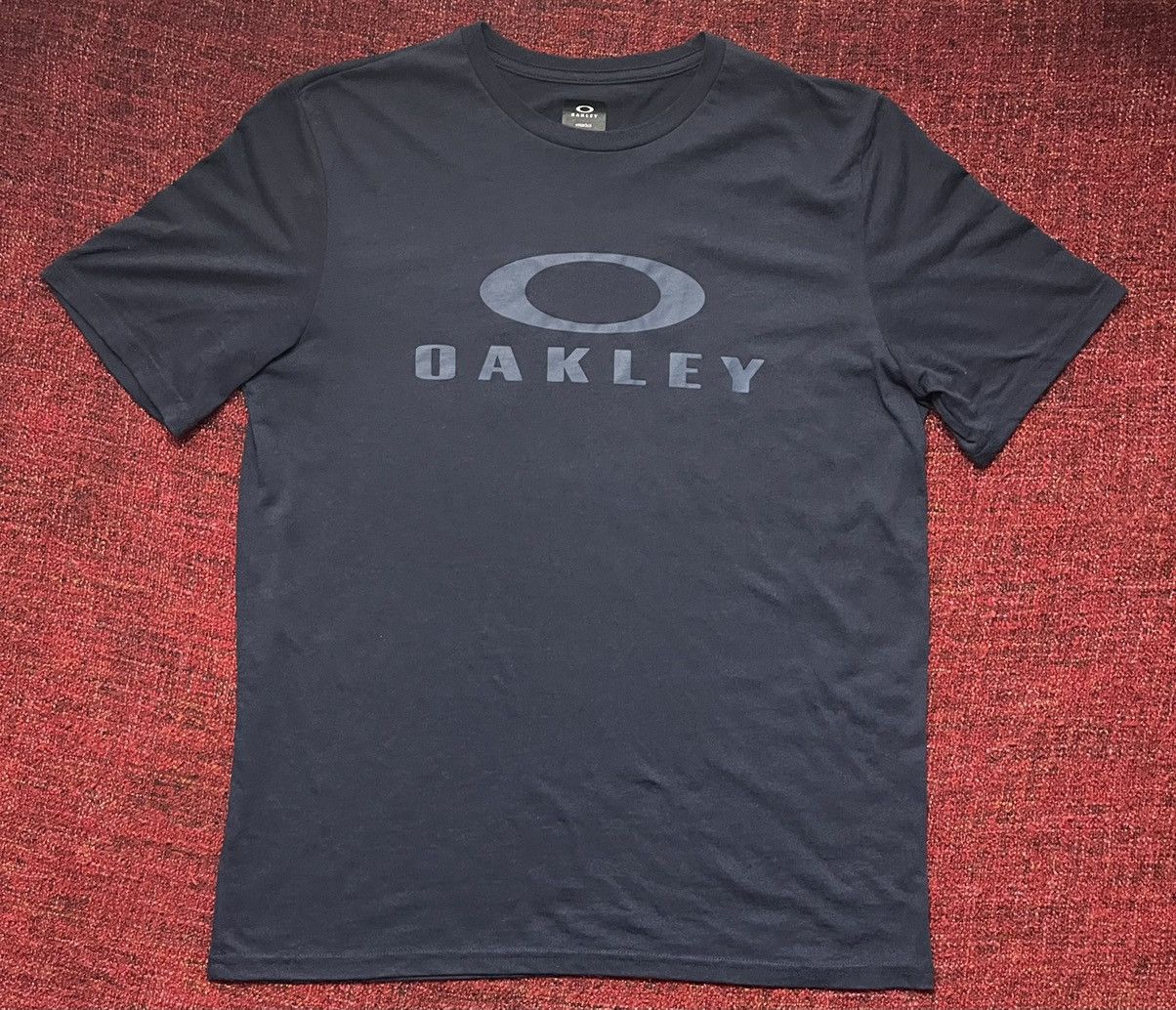 Designer × Oakley Oakley gorpcore style big logo t-shirt Size US L / EU 52-54 / 3 - 1 Thumbnail