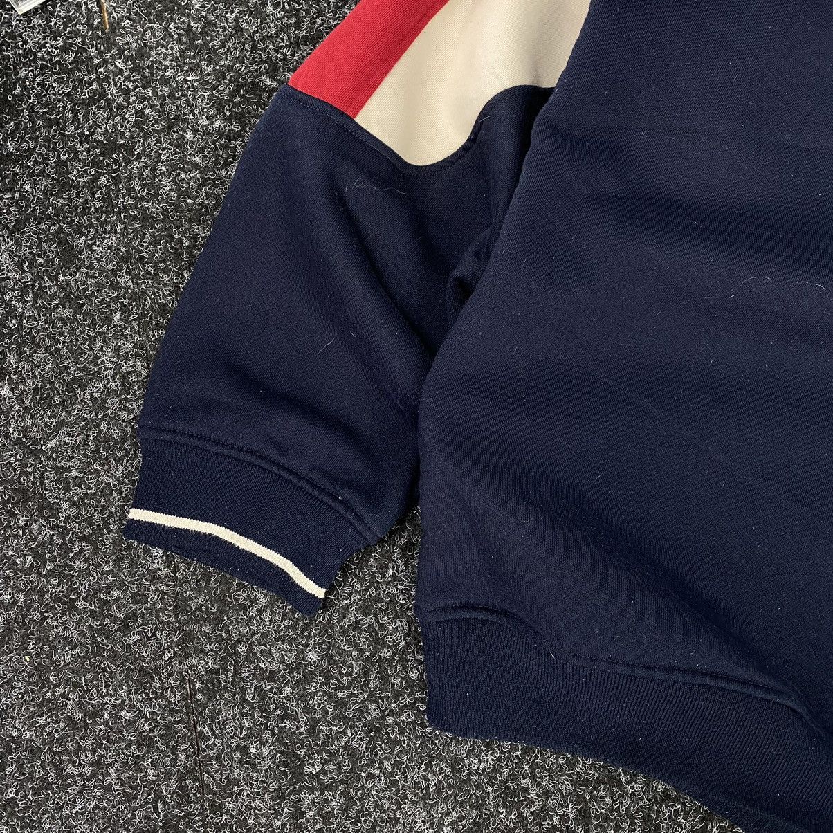 Adidas Adidas Big Logo Vintage Y2K Oversized Pullover Sweatshirt XL Size US XL / EU 56 / 4 - 4 Thumbnail