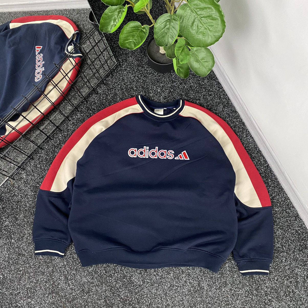 Adidas Adidas Big Logo Vintage Y2K Oversized Pullover Sweatshirt XL Size US XL / EU 56 / 4 - 1 Thumbnail