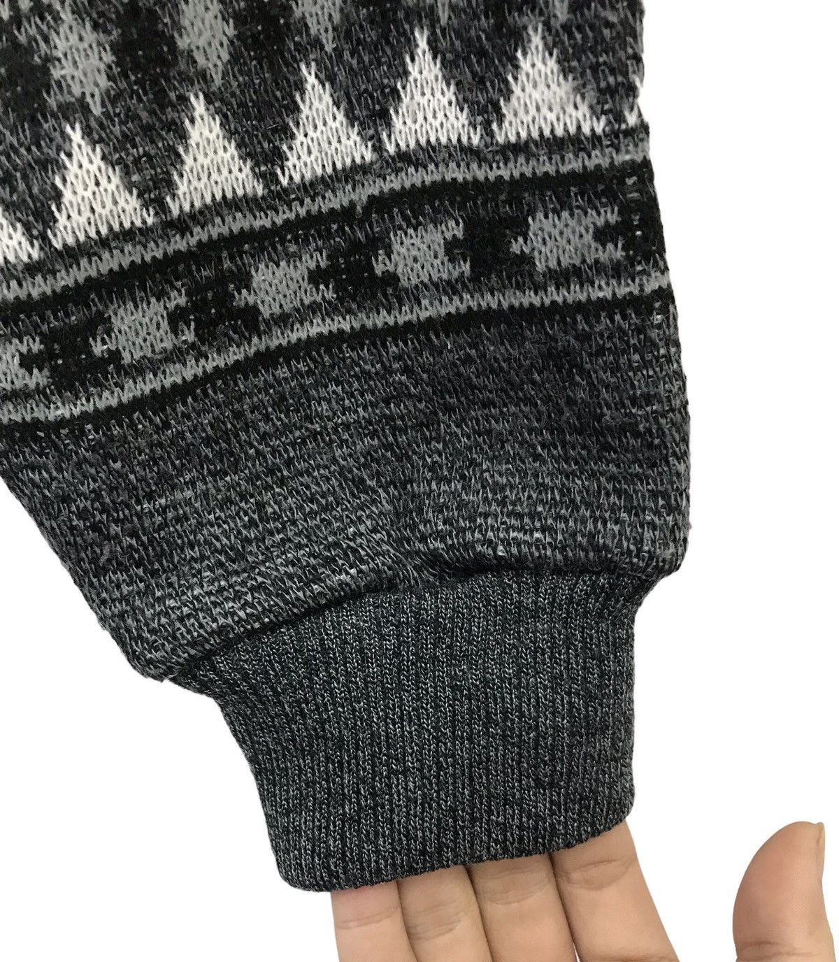 Japanese Brand He’s Town Sibelian Husky KNITWEAR Size US L / EU 52-54 / 3 - 7 Thumbnail
