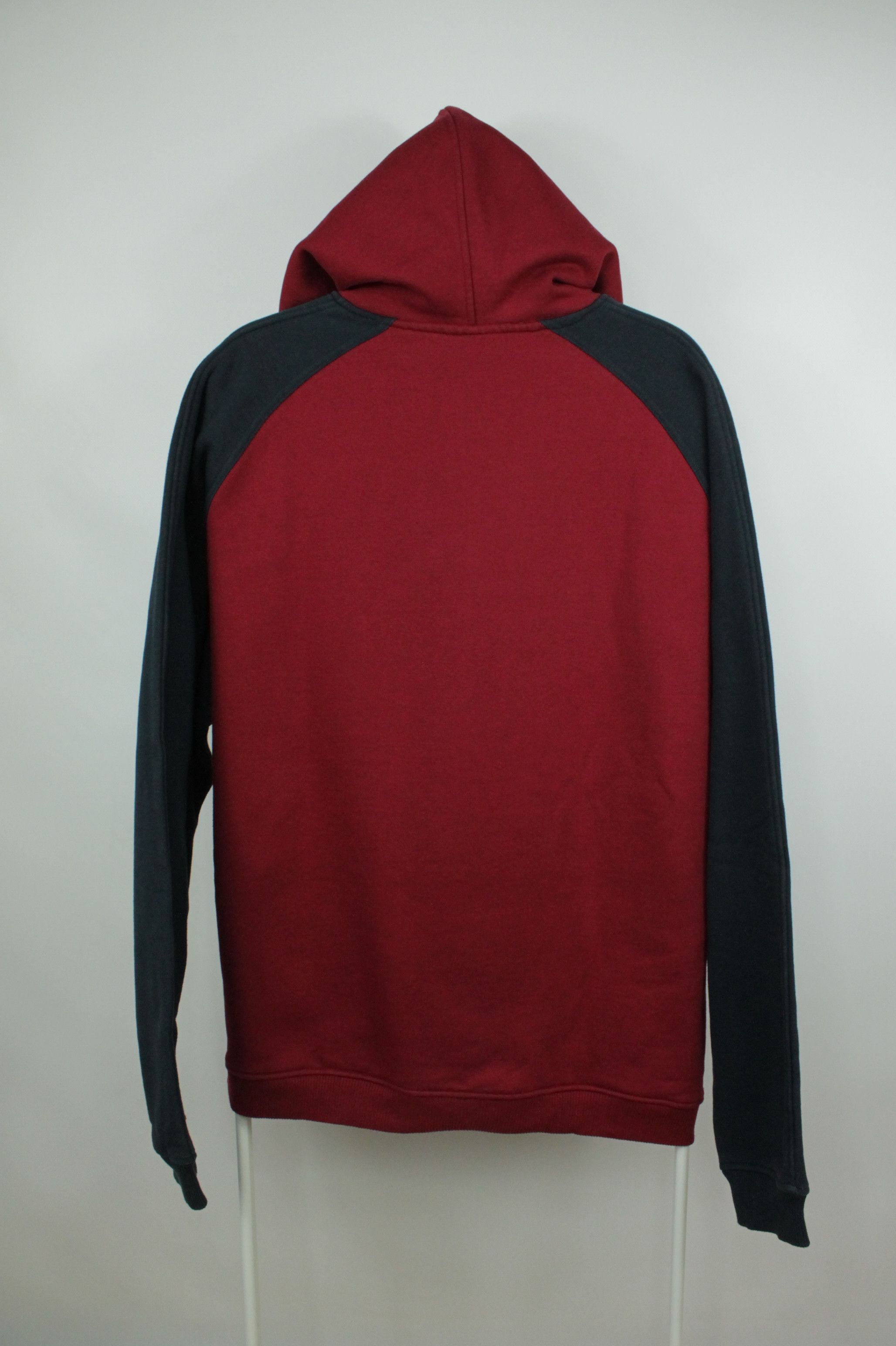 Reebok RARE Vintage Reebok Warm Heavy Hoodies Size US L / EU 52-54 / 3 - 8 Thumbnail