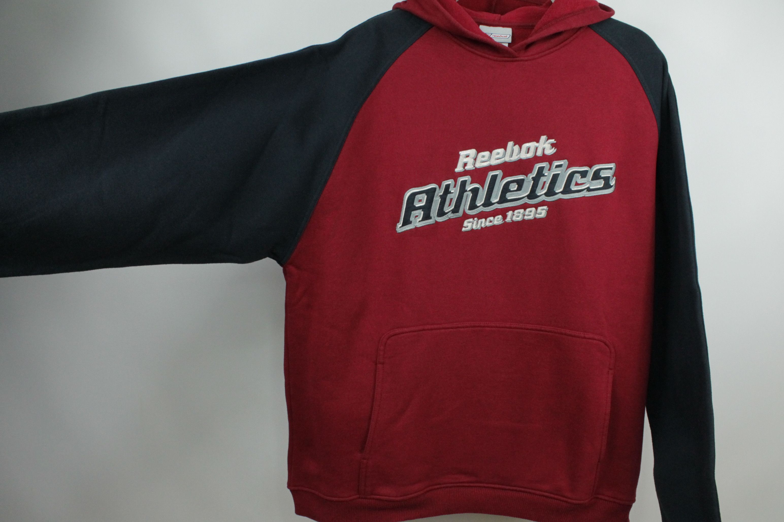 Reebok RARE Vintage Reebok Warm Heavy Hoodies Size US L / EU 52-54 / 3 - 5 Thumbnail