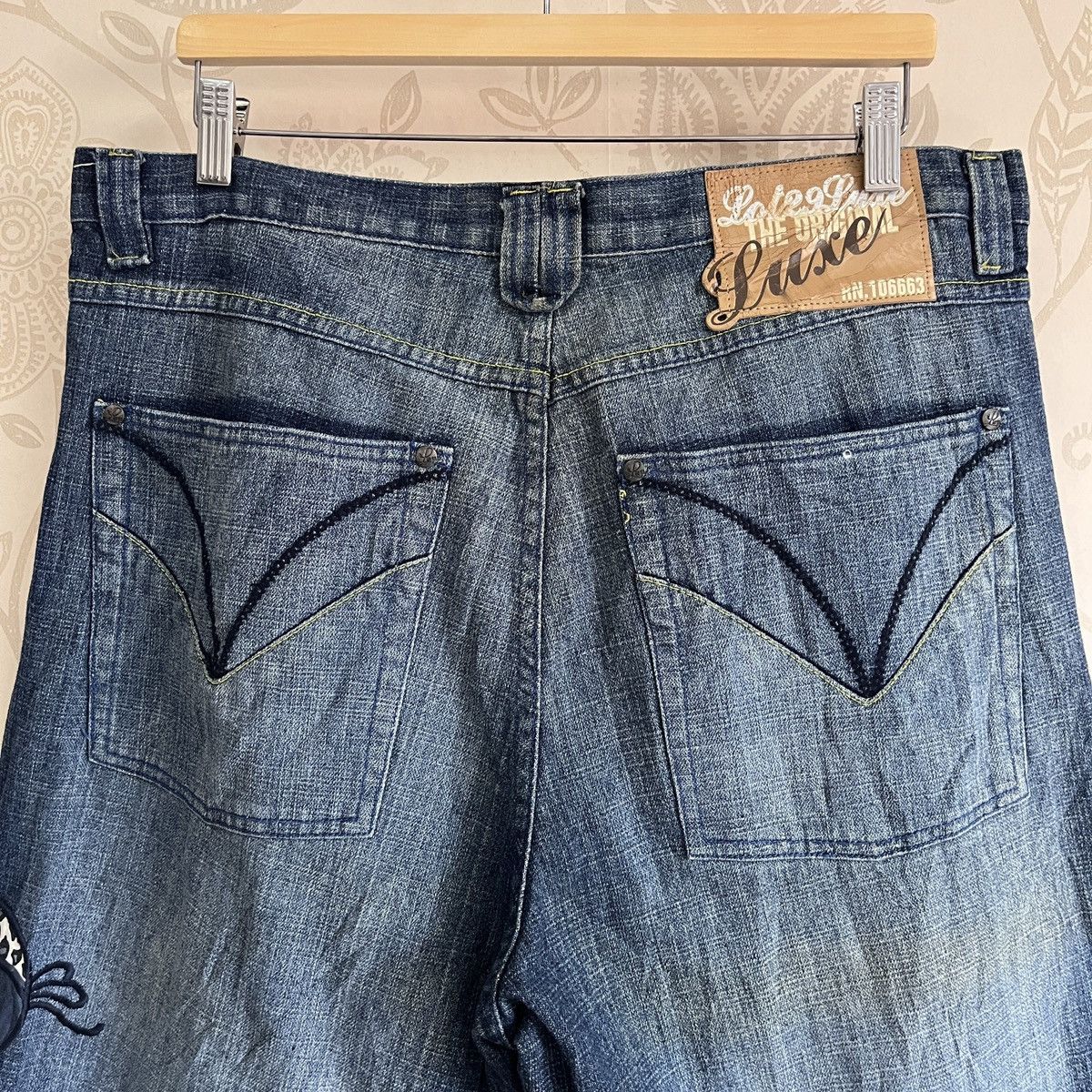 Cartoon Network × Luxe Rare Looney Tunes X Luxe Denim Jeans Baggy Cut Size US 37 - 19 Thumbnail