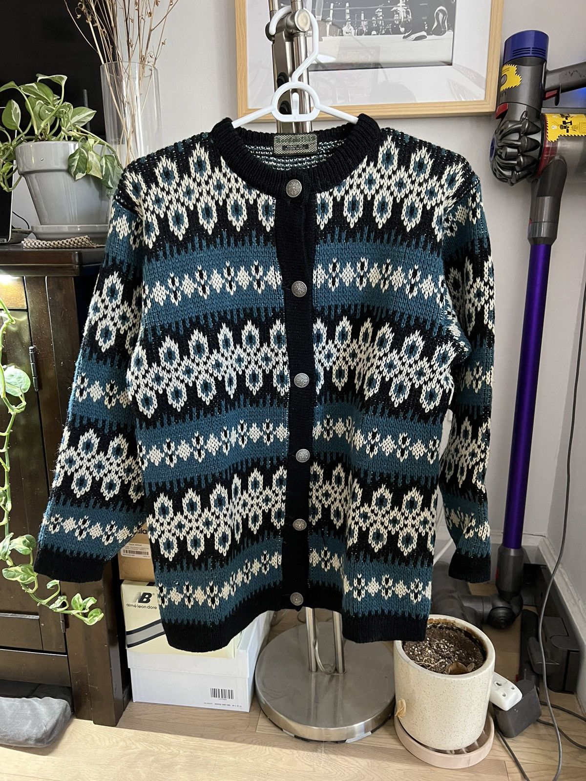 Vintage knit cardigan