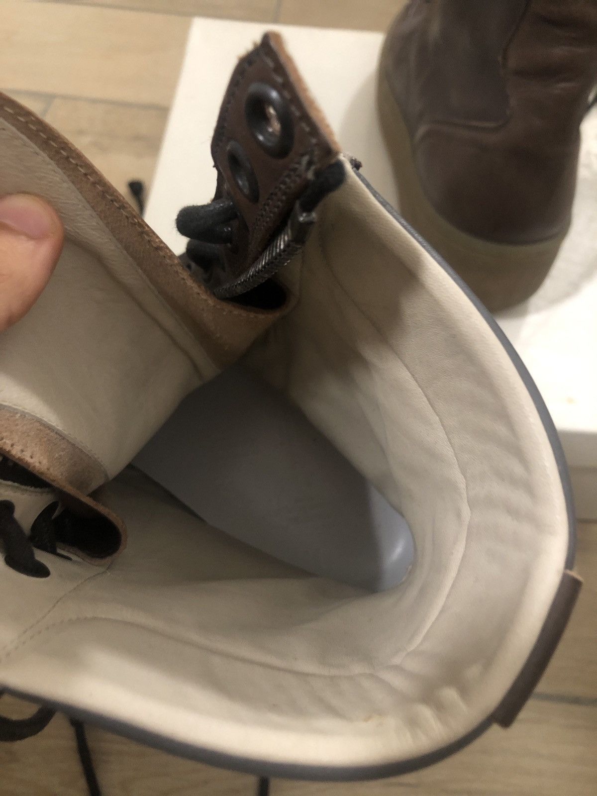 Maison Margiela Maison Margiela brown leather combat boot with front zip Size US 11 / EU 44 - 6 Thumbnail