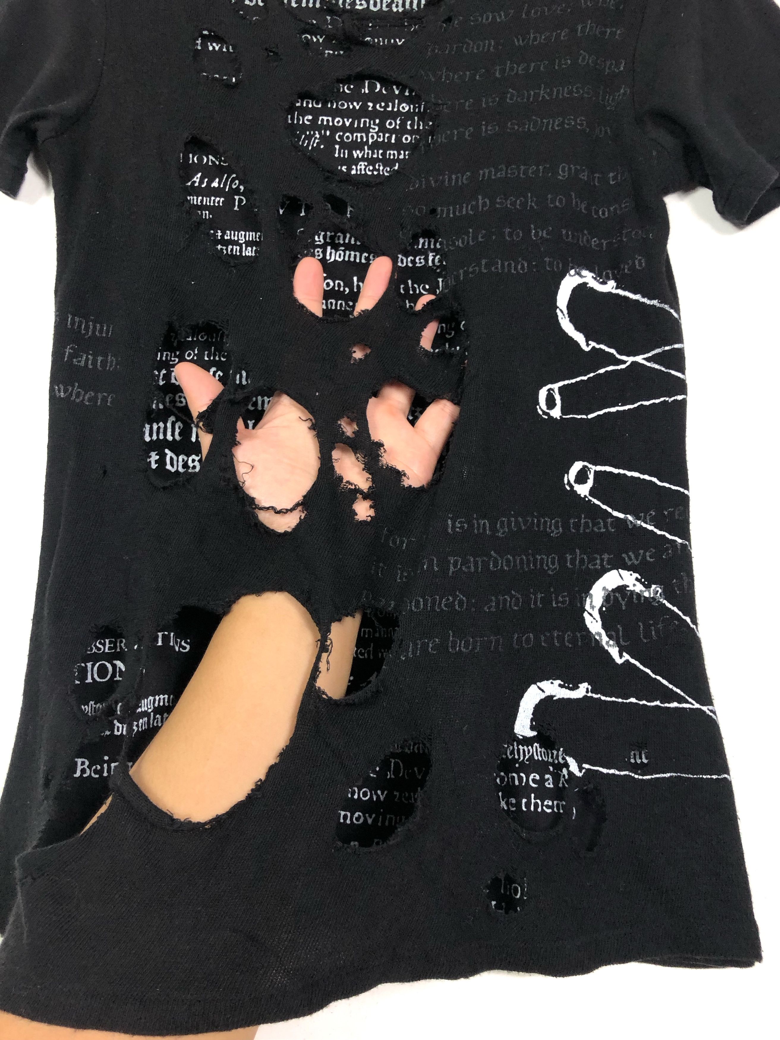 Japanese Brand VTG H. ANARCHY PUNK DEVIL MOTIVES DOUBLE TRASH LAYER SHIRT Size US S / EU 44-46 / 1 - 7 Thumbnail