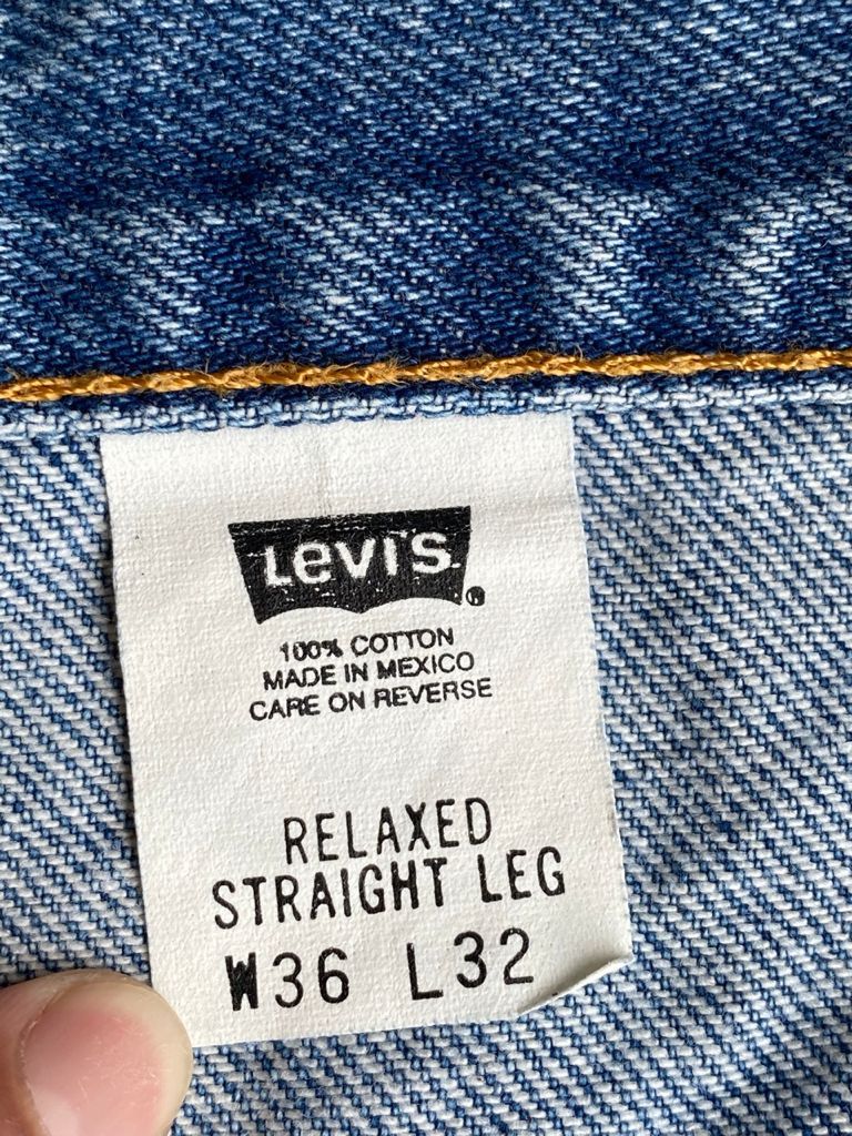 Levi's Vintage Clothing Vintage 90s Light Wash Levi's Jeans Relaxed Fix Size US 36 / EU 52 - 11 Thumbnail