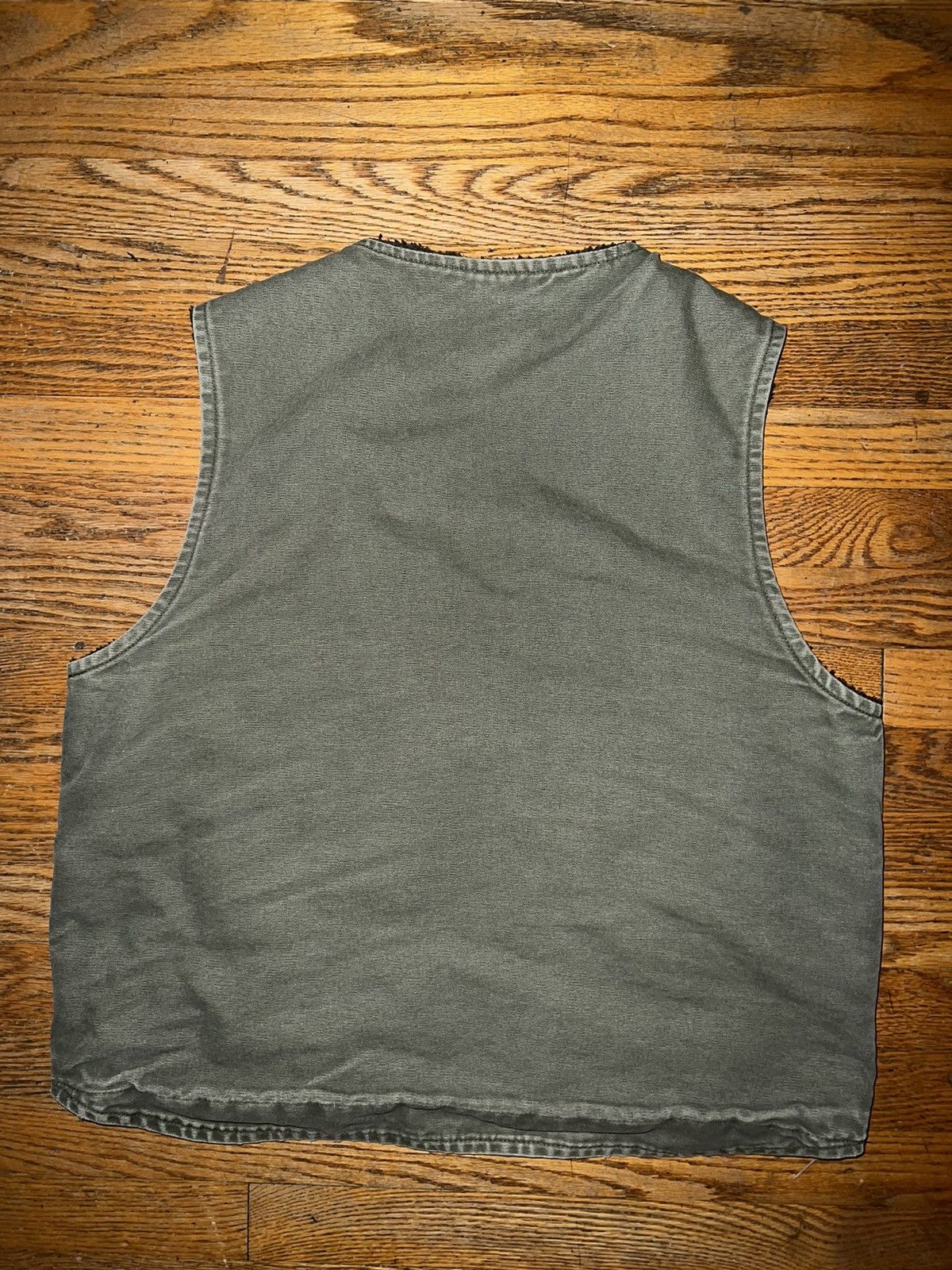 Carhartt Vintage Carhartt Sunfaded Green Sherpa Lined Vest Size US L / EU 52-54 / 3 - 5 Thumbnail