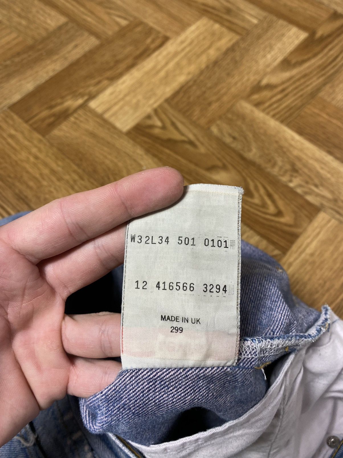 Levi's × Levi's Vintage Clothing × Vintage Vintage 90s Levis faded distressed jeans size 32/34 Size US 32 / EU 48 - 21 Thumbnail