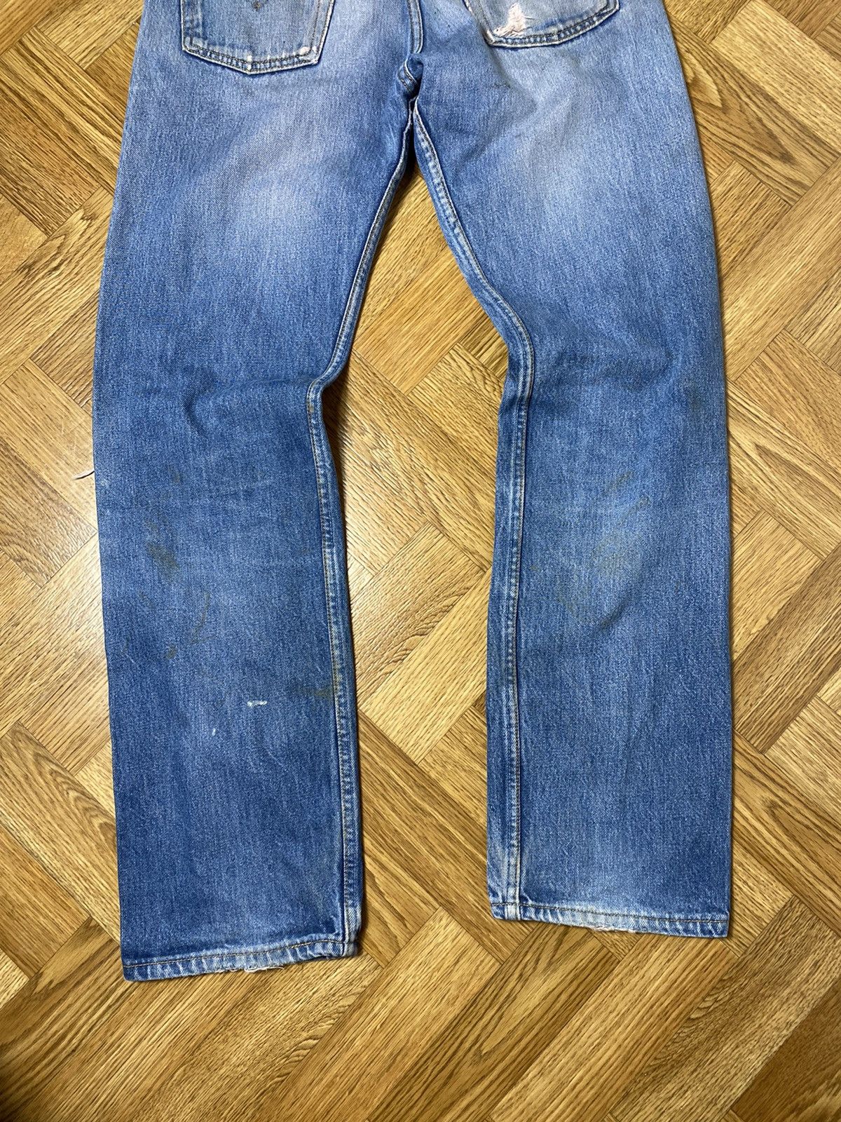 Levi's × Levi's Vintage Clothing × Vintage Vintage 90s Levis faded distressed jeans size 32/34 Size US 32 / EU 48 - 6 Thumbnail
