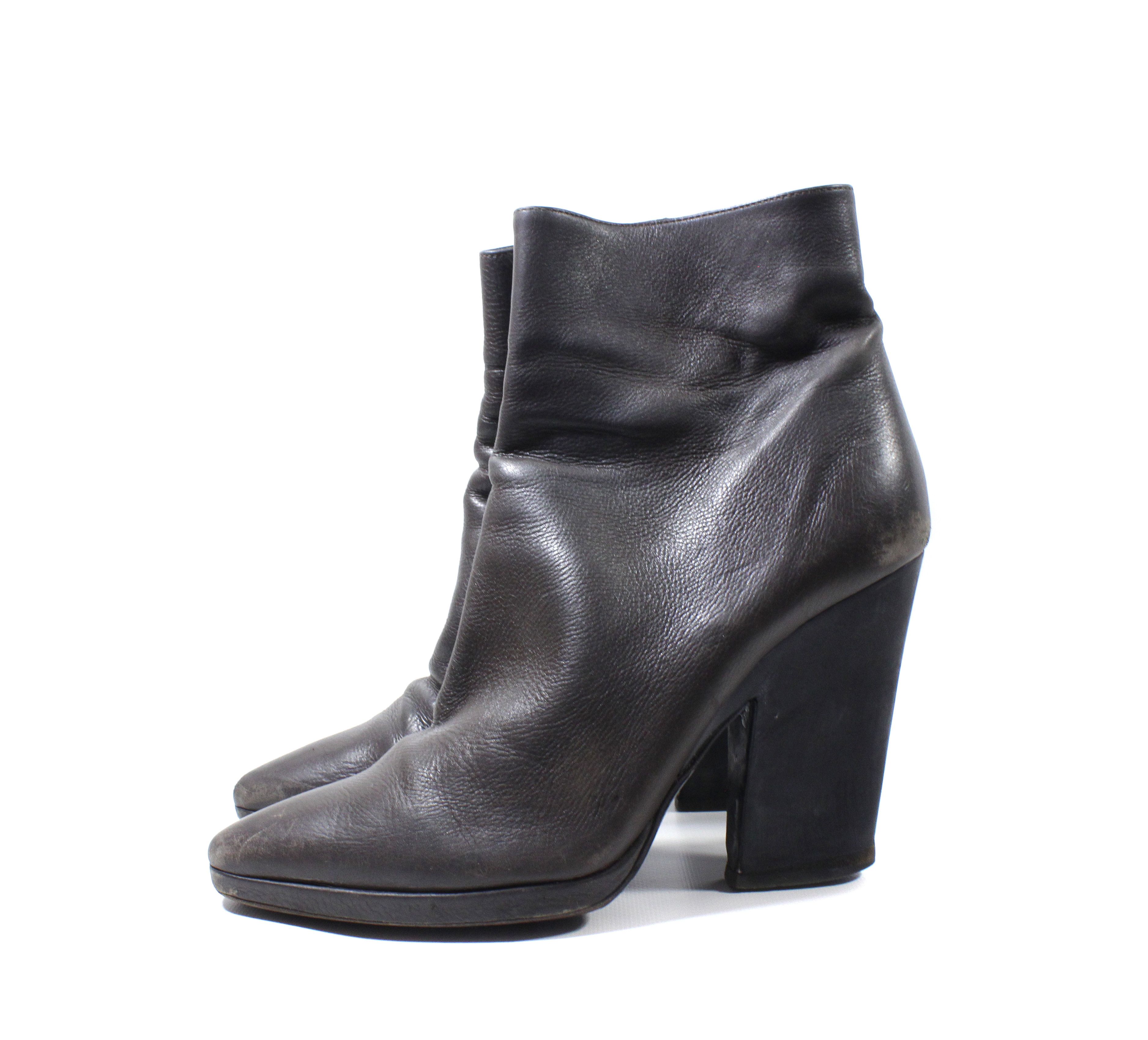 Prada Mainline Leather Ankleboots Size US 9 / IT 39 - 2 Thumbnail