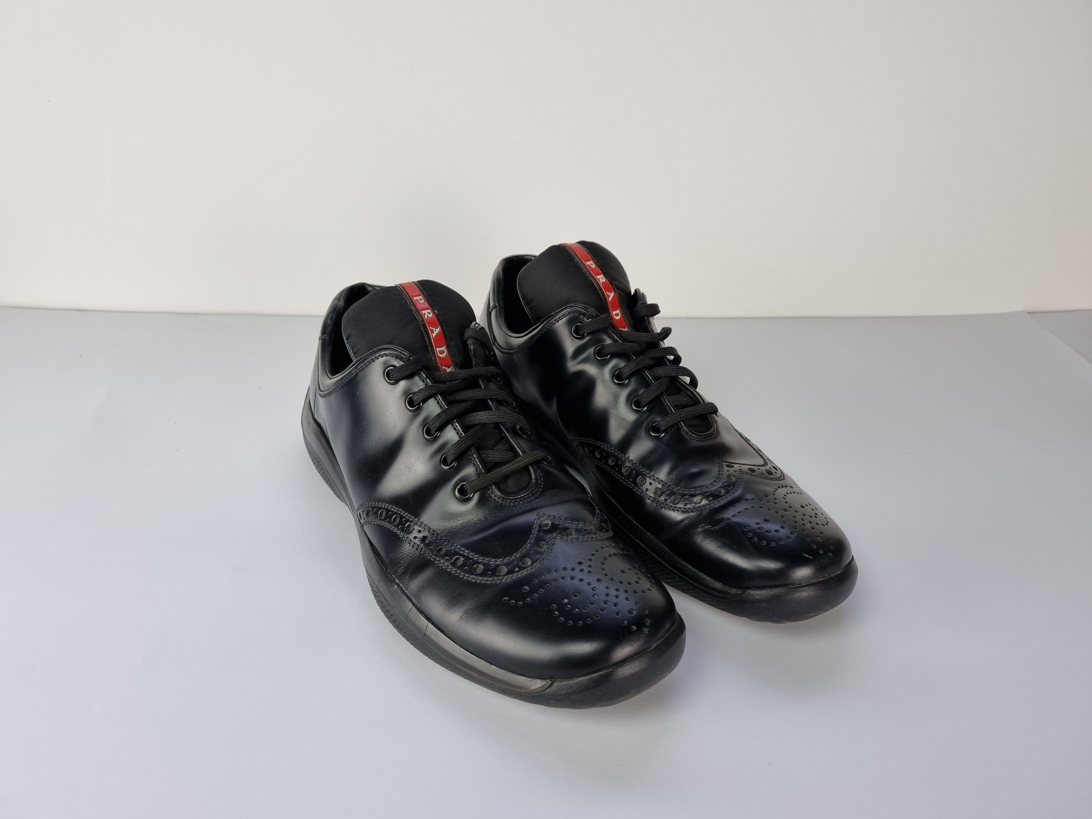 Prada Brown Leather Oxfords And Derbies