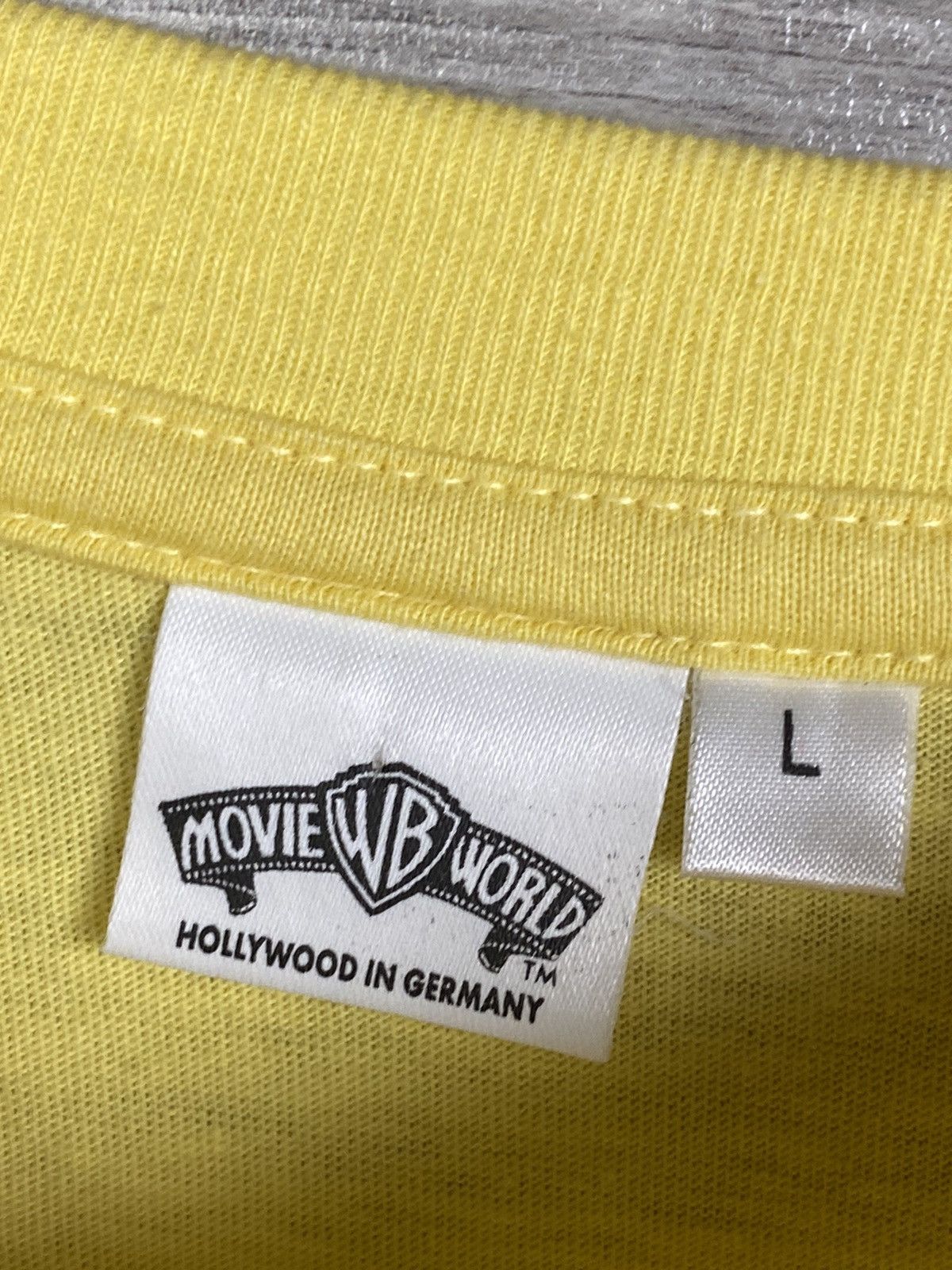 Vintage × Warner Bros Vintage Warner bros 1998 Hollywood in Germany Size US L / EU 52-54 / 3 - 9 Thumbnail