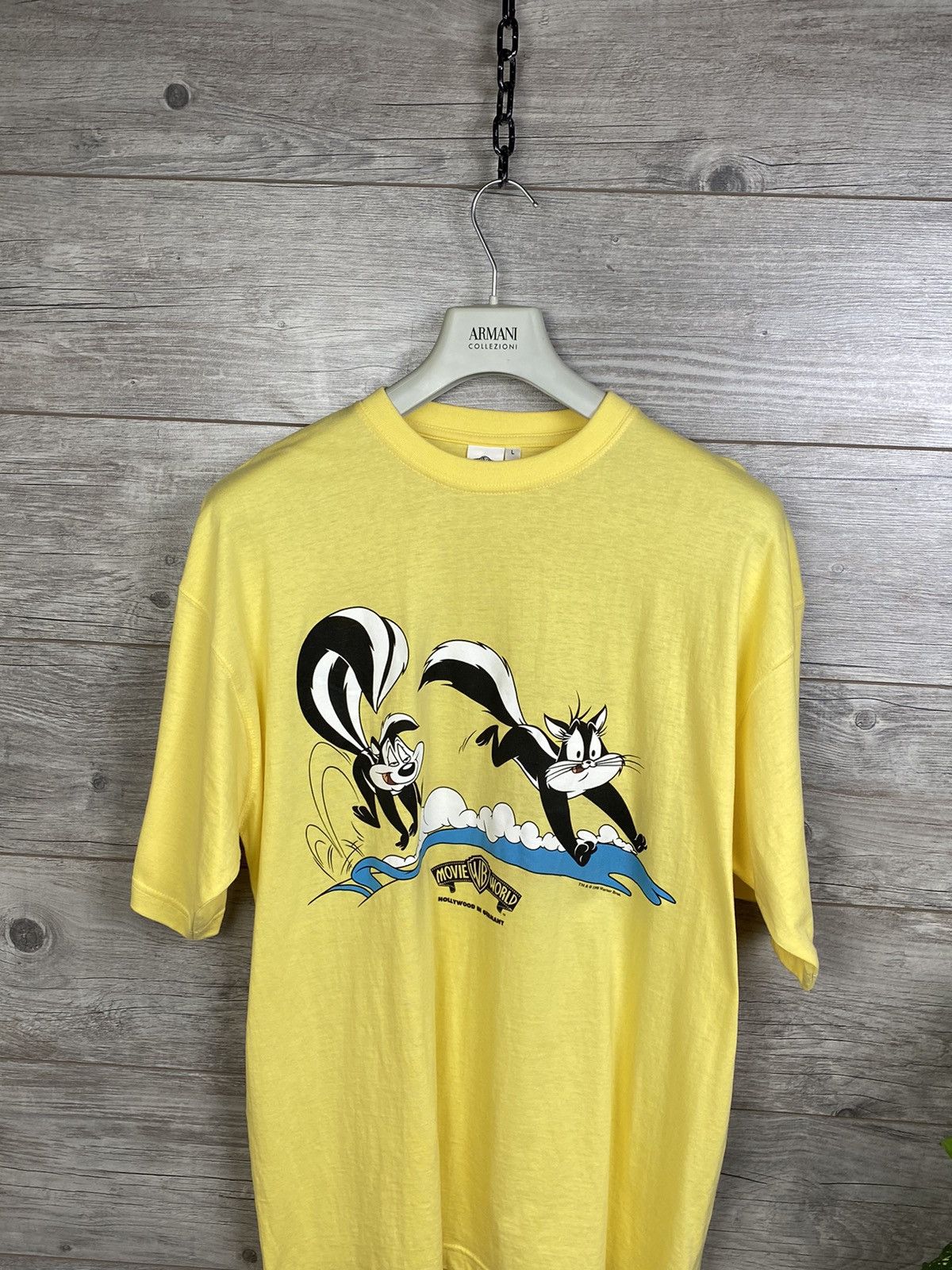 Vintage × Warner Bros Vintage Warner bros 1998 Hollywood in Germany Size US L / EU 52-54 / 3 - 3 Thumbnail