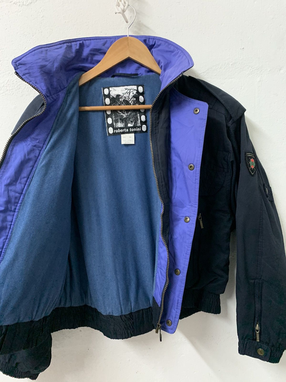 Vintage Vintage Roberta Tonini Scovil Buttom Size US L / EU 52-54 / 3 - 5 Thumbnail