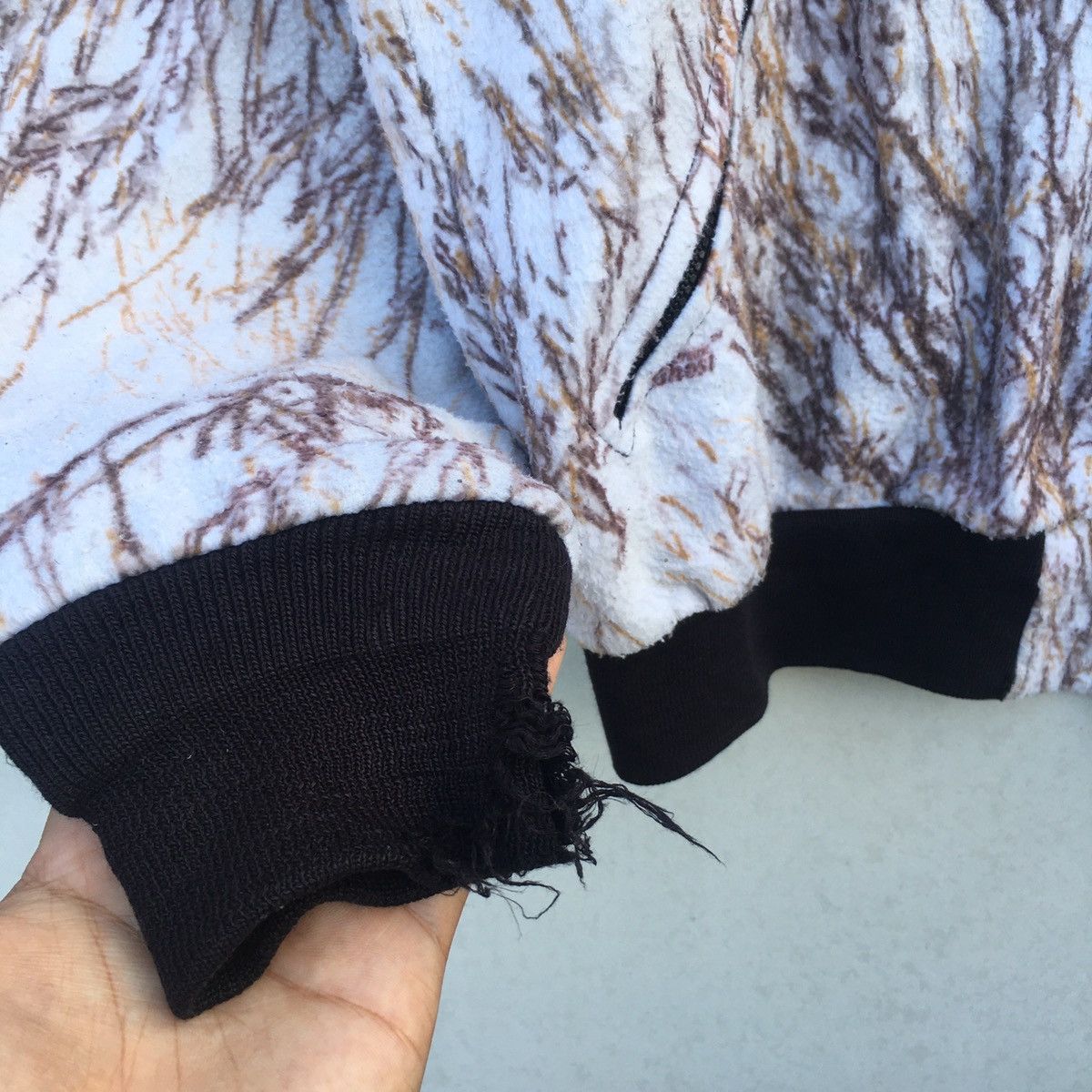 Japanese Brand Distressed WFS Winter Camo All Over Printed Hoodies Size US XXL / EU 58 / 5 - 7 Thumbnail